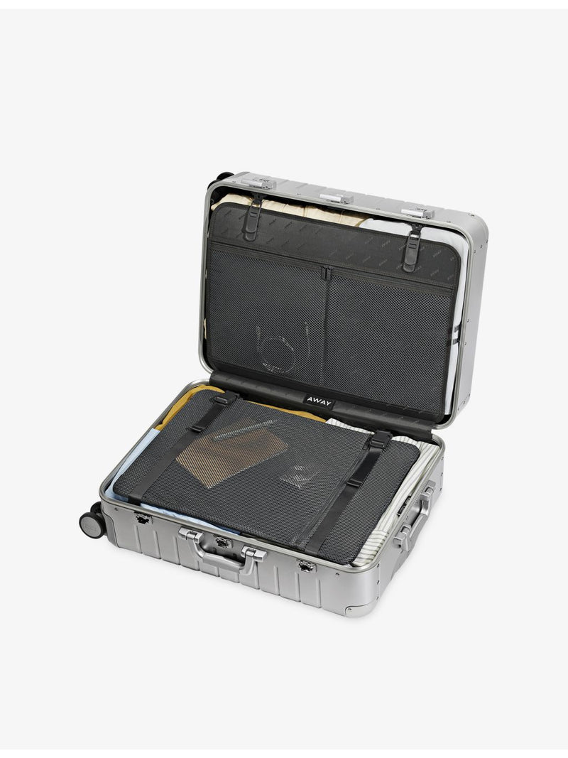 Away medium aluminium suitcase 66cm - British product