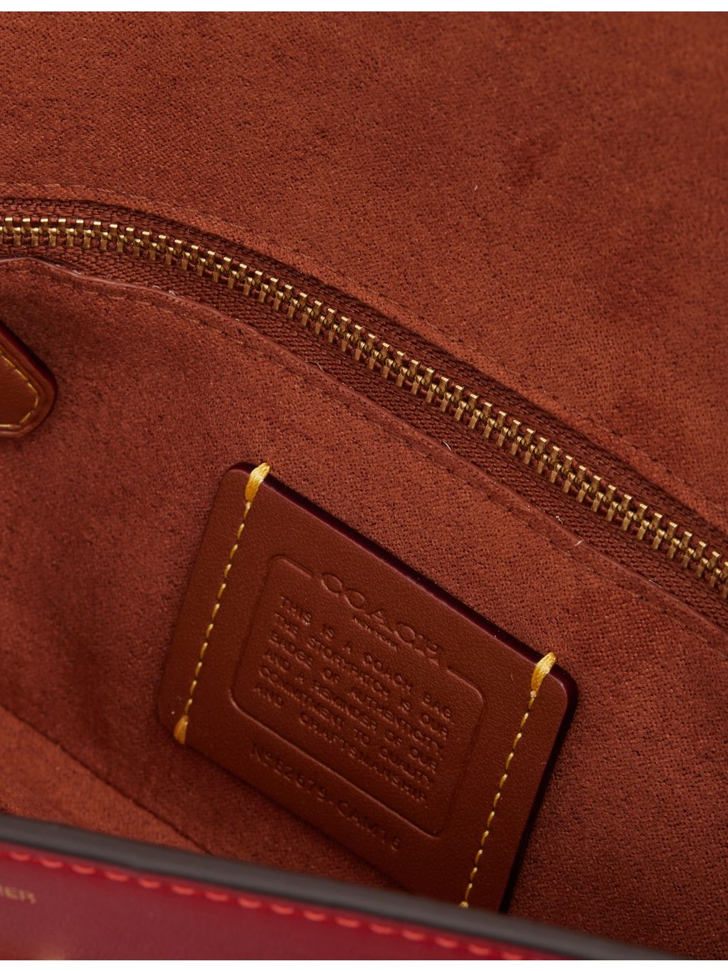 Coach Jet leather shoulder bag (British brand)
