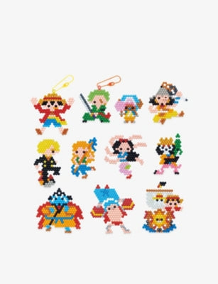Aquabeads One Piece craft kit with 2100 beads - British product