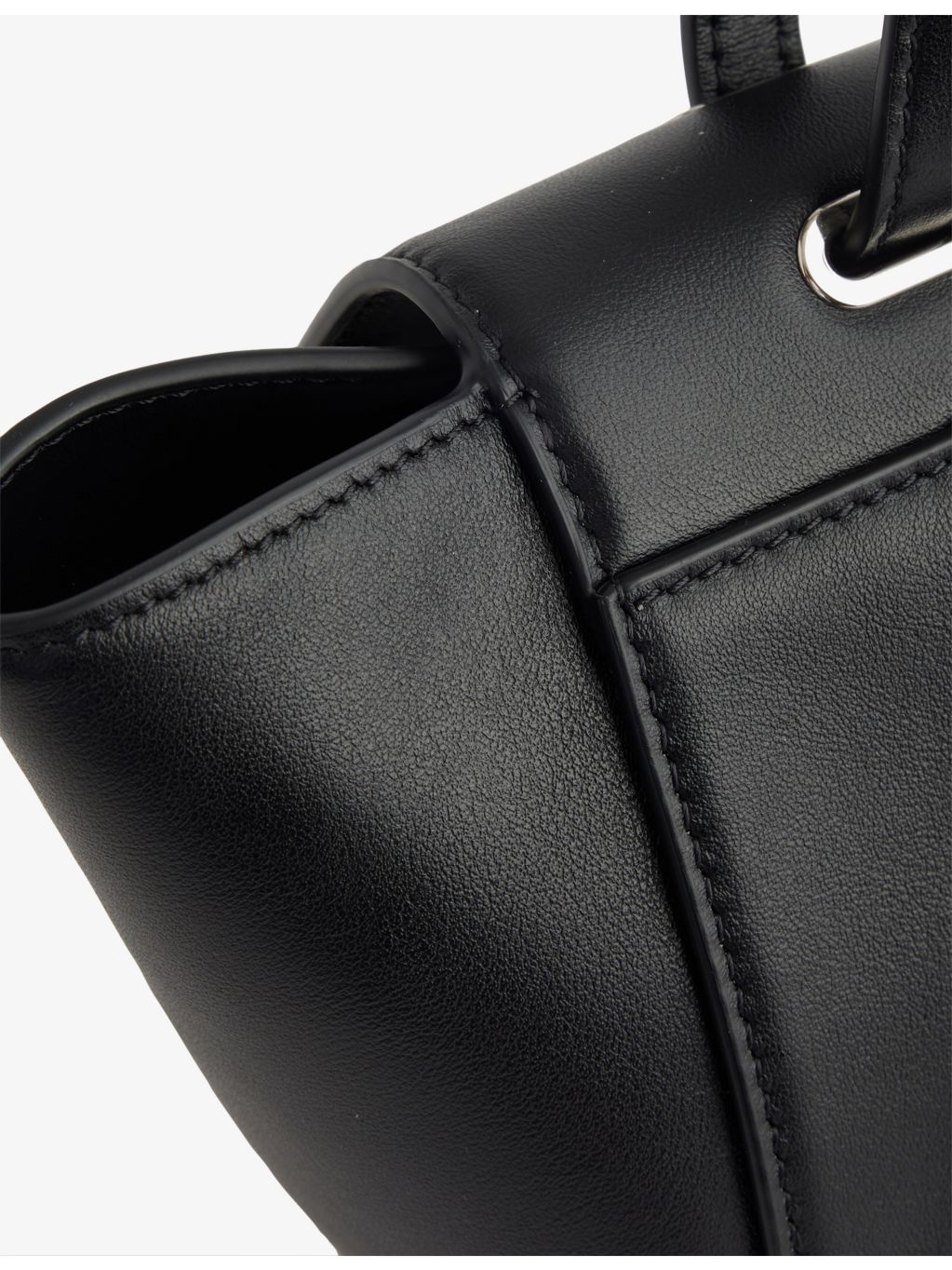 Savette Trapeze structured leather shoulder bag (British brand)