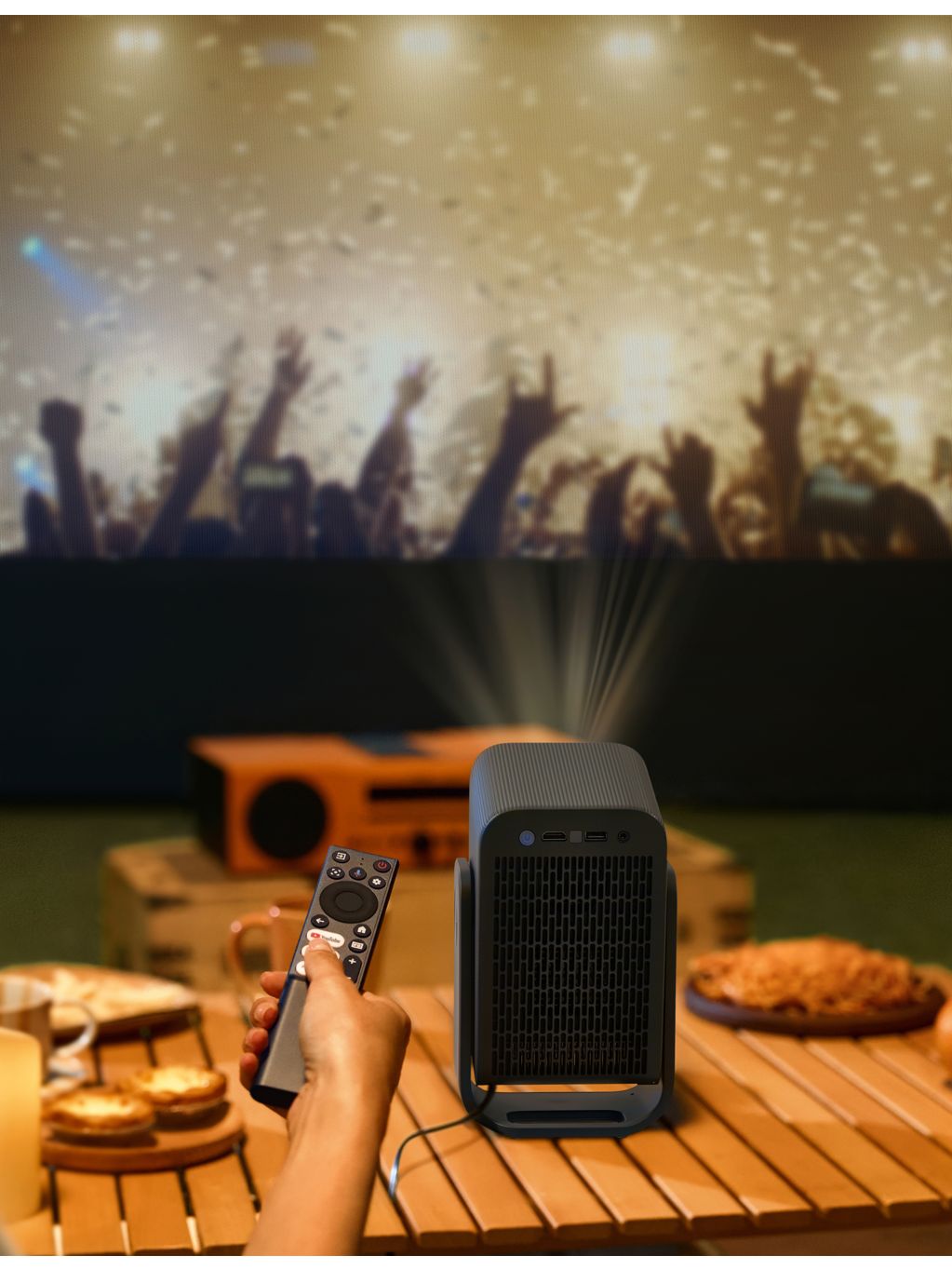 TCL Smart Projector C1 portable, imported from the UK