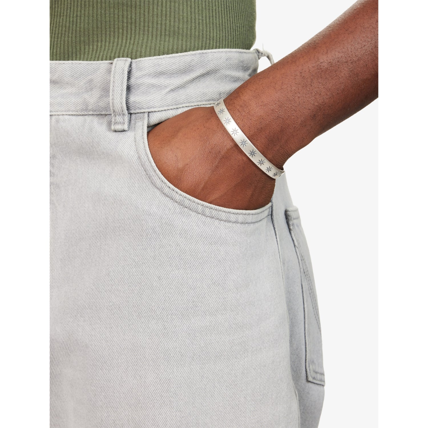 Commonlines Starlight sterling silver cuff bracelet one size, UK version