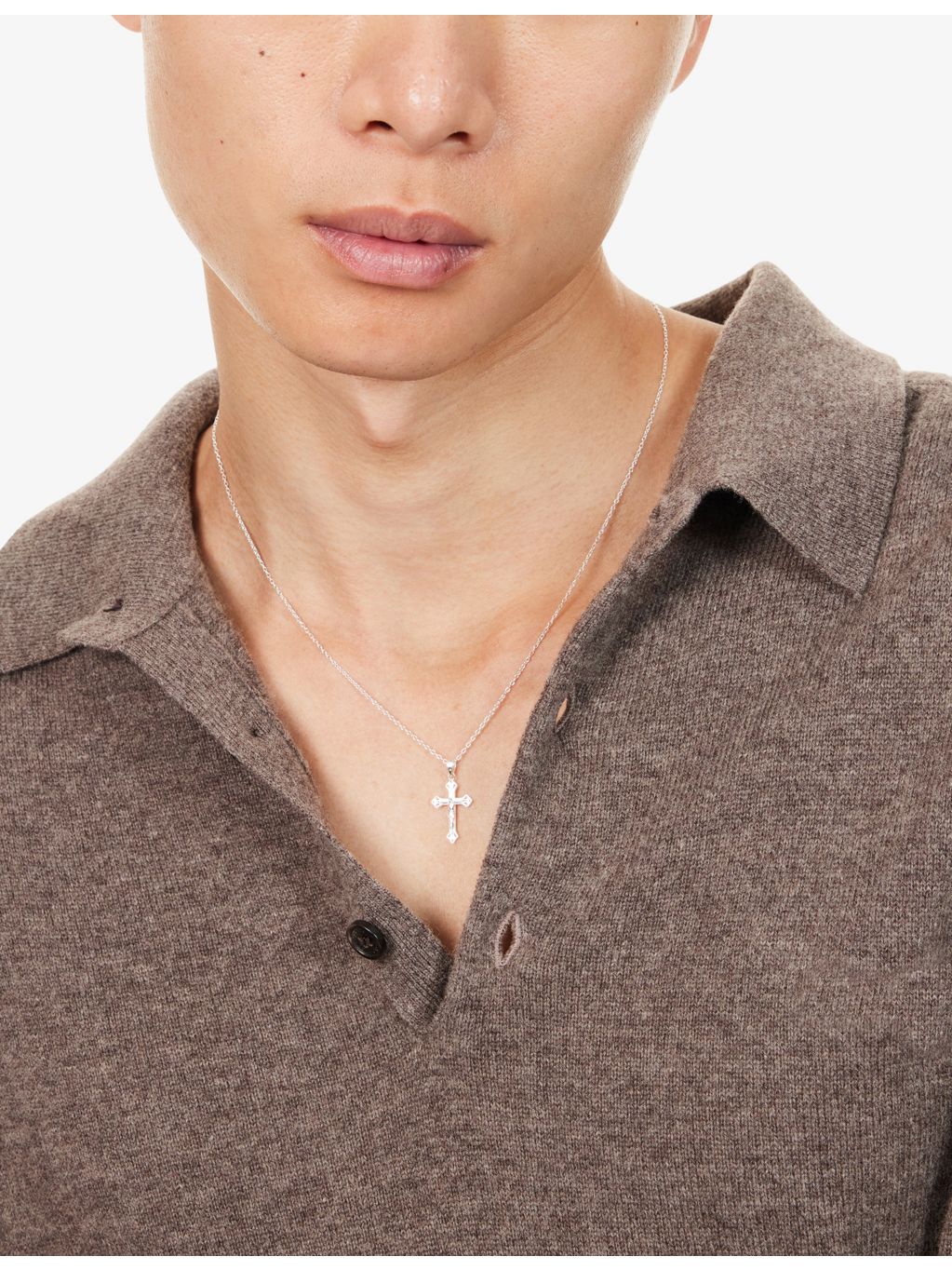 Commonlines sterling silver cross necklace 50cm chain, imported from the UK