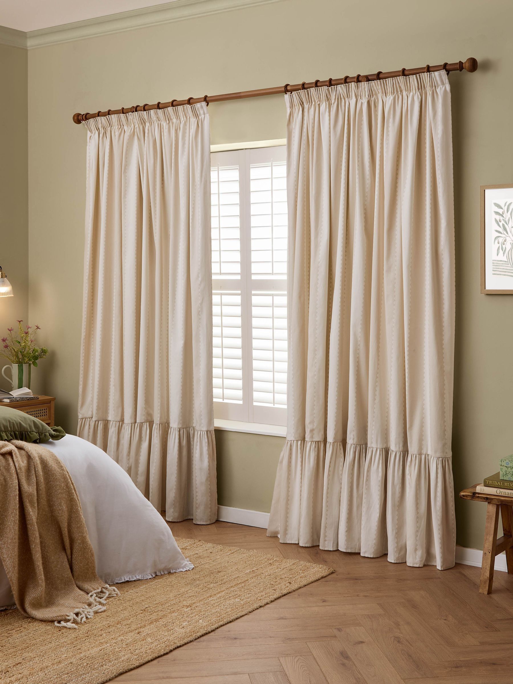 Wylder Birdie Stripe ruffle pencil pleat curtains oatmilk, UK version