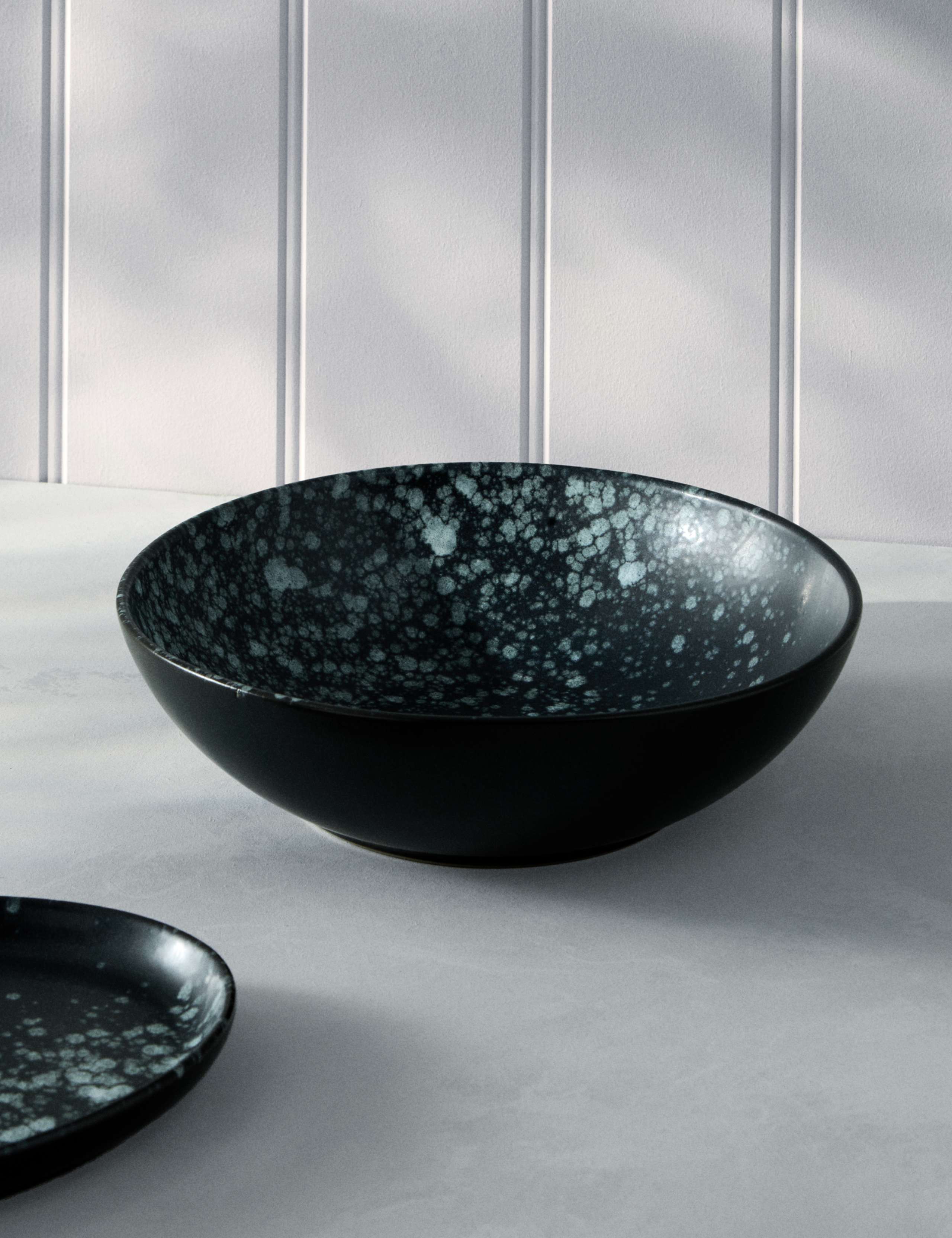 Reactive Glaze Medium Serving Bowl
