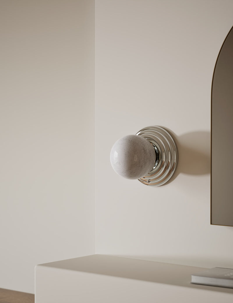 Rechargeable ribbed wall light with marbled glass bulb - British product