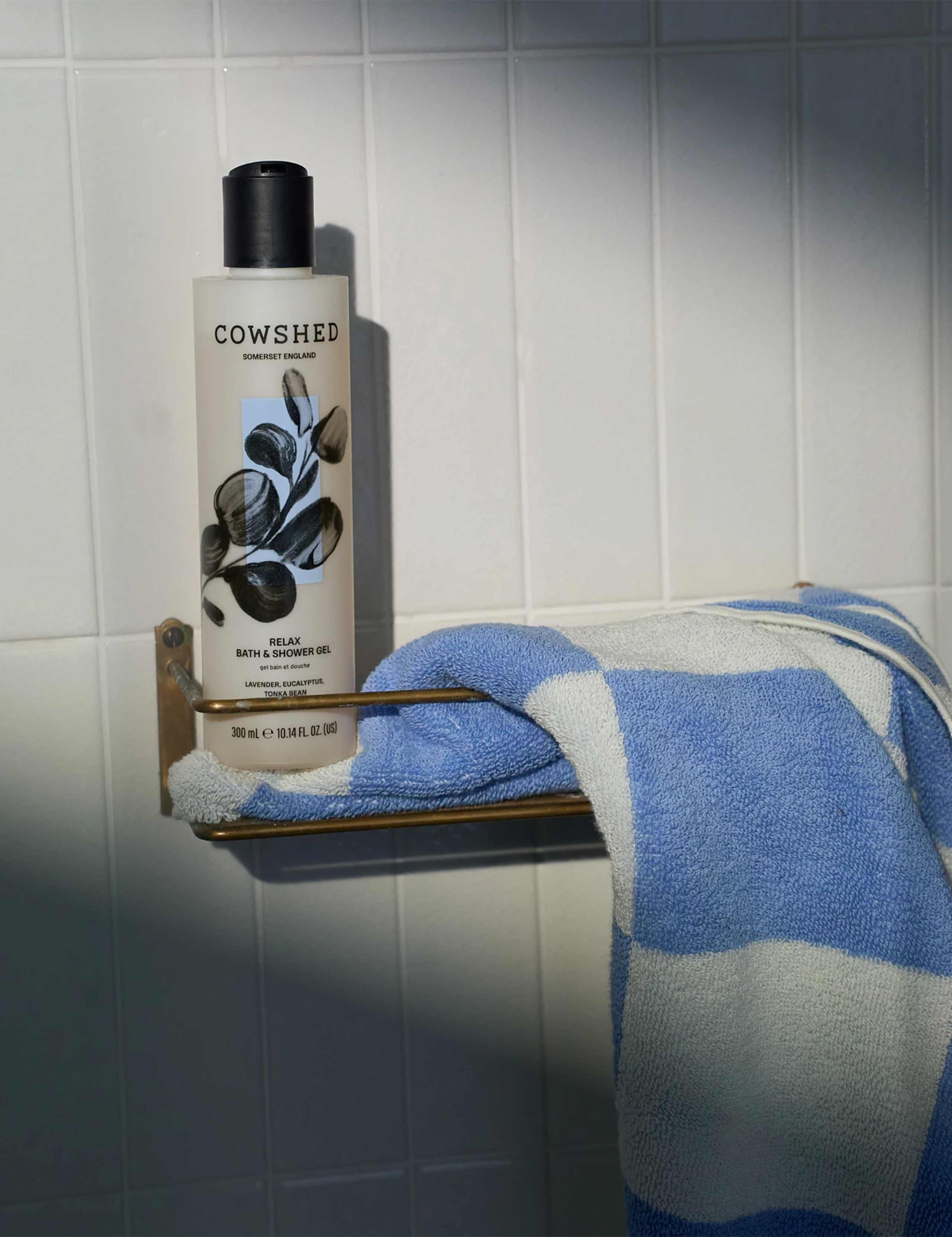 Relax calming bath and shower gel 300ml, UK version