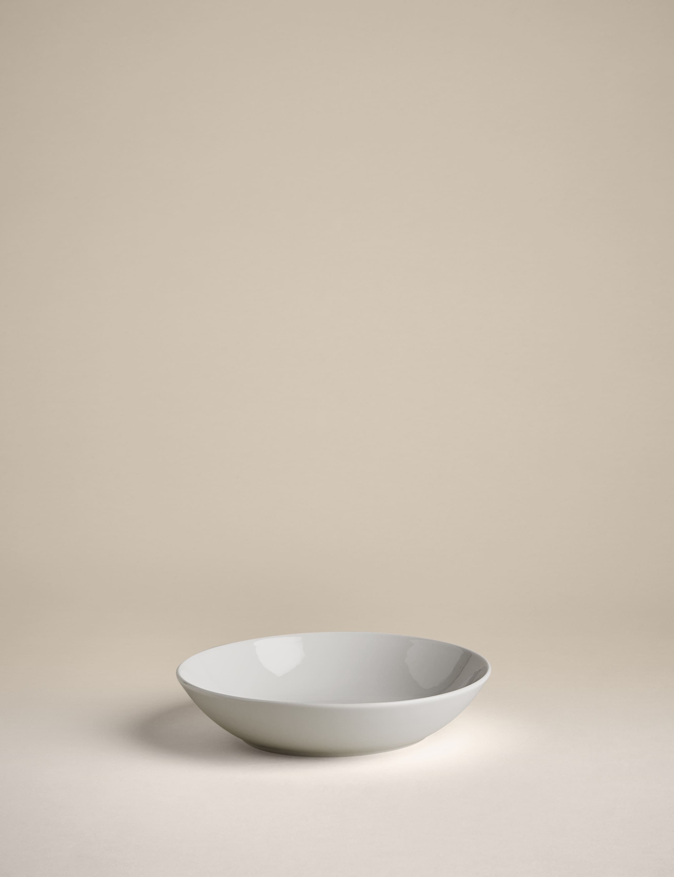 Remarksable 4 piece pasta bowl set 20.5cm (British brand)