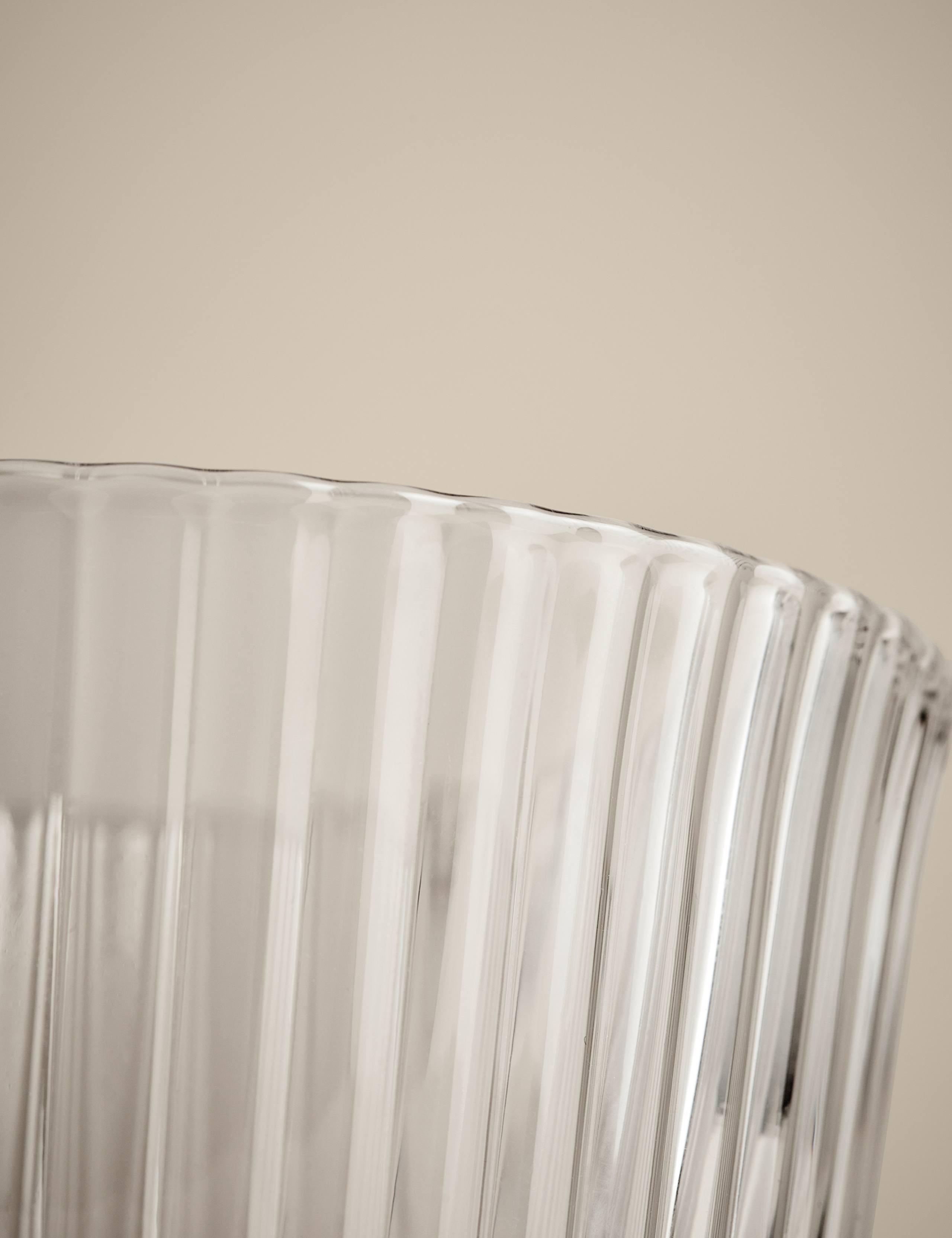 Ribbed Glass Dessert Bowl