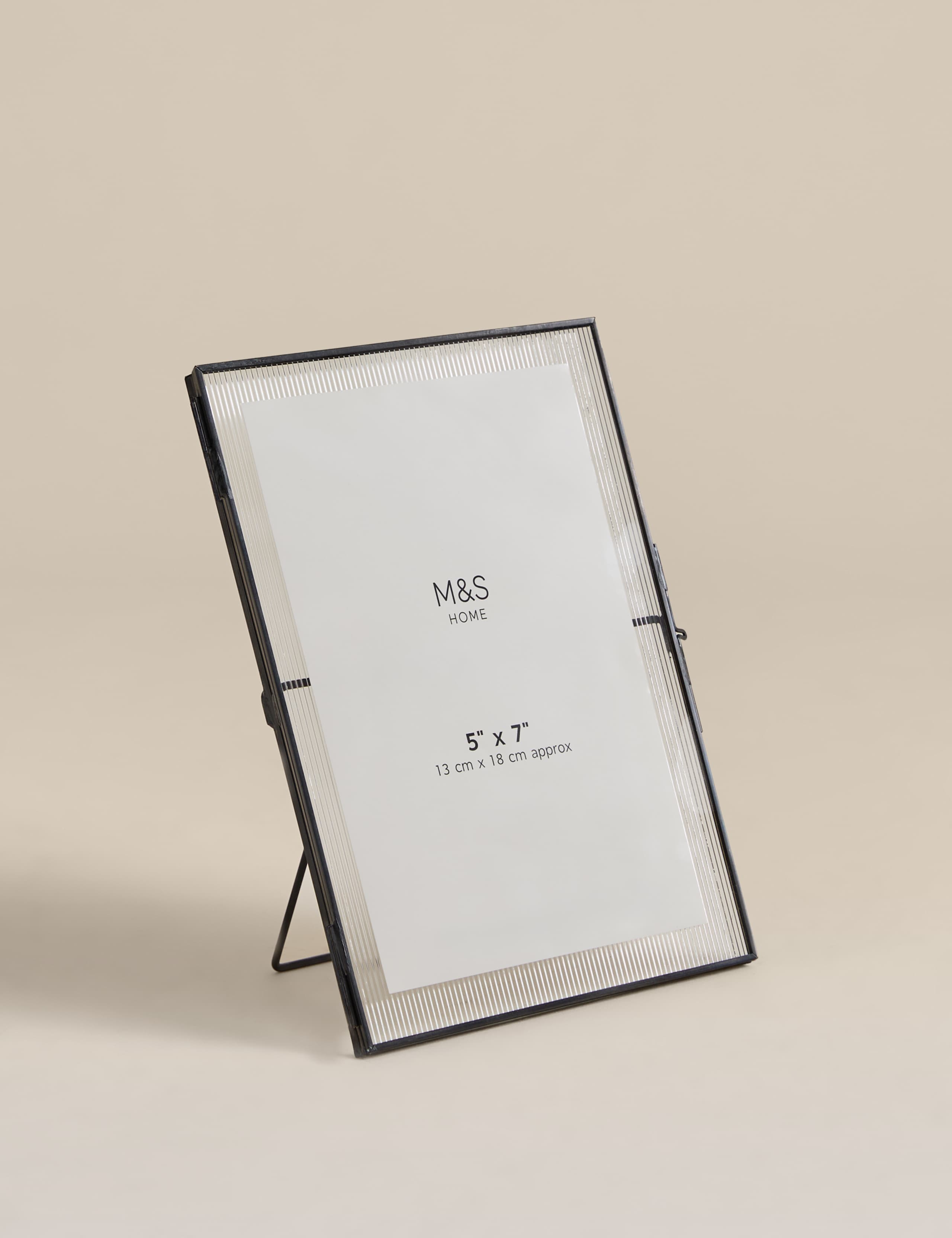 Ribbed glass photo frame 4x6 inch - British product