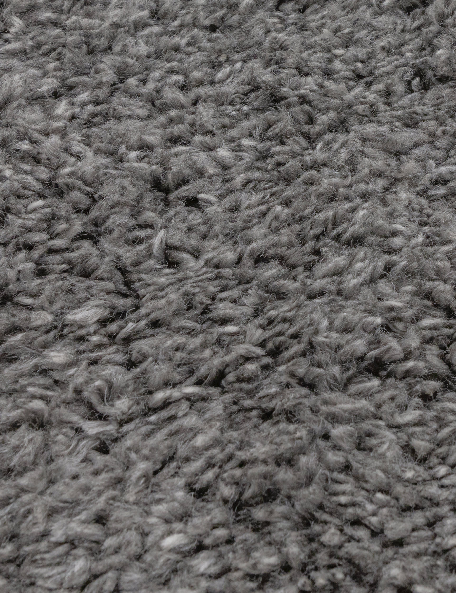 Richie soft touch shaggy rug in multiple sizes (British brand)