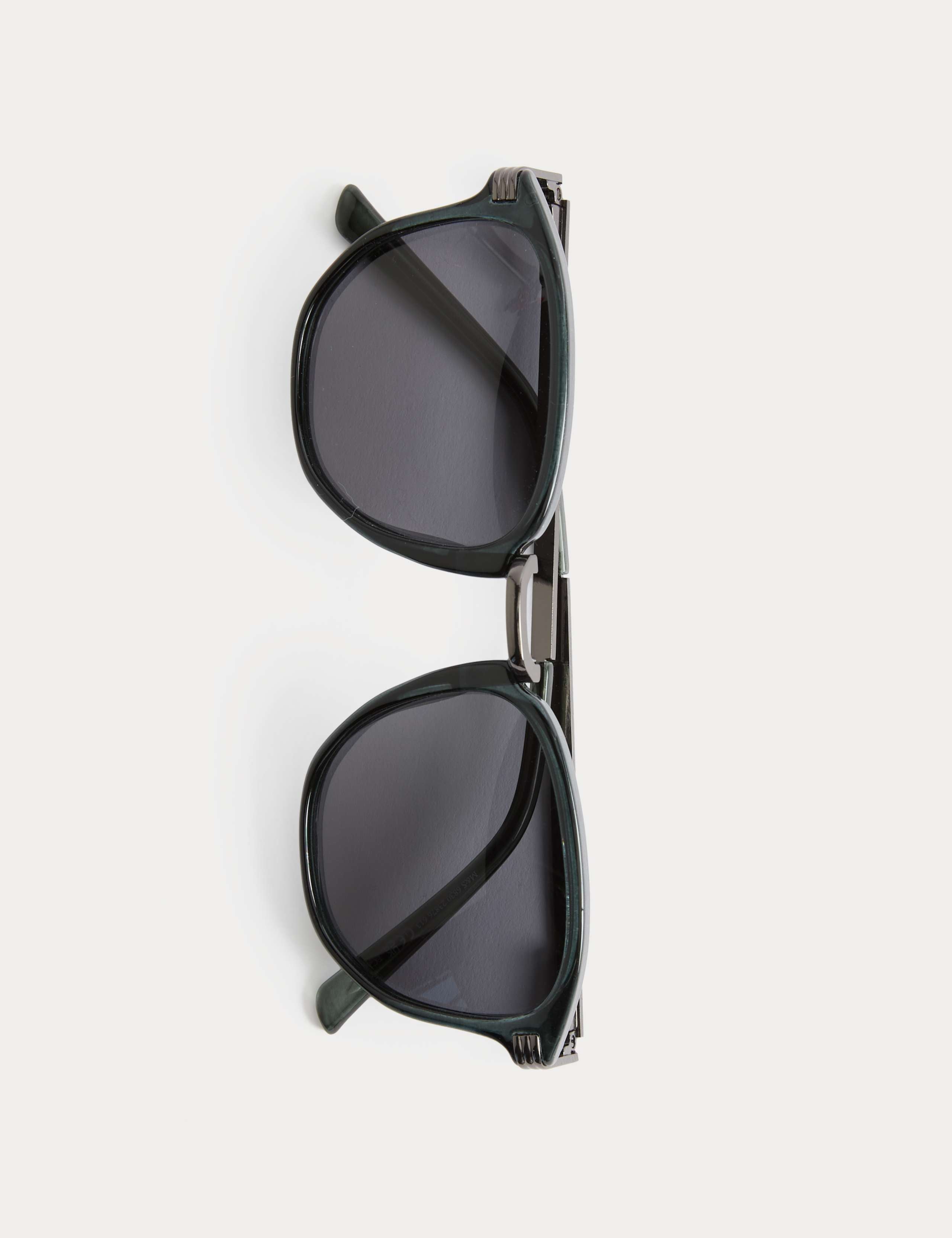 M&S round sunglasses with UV protection, UK version