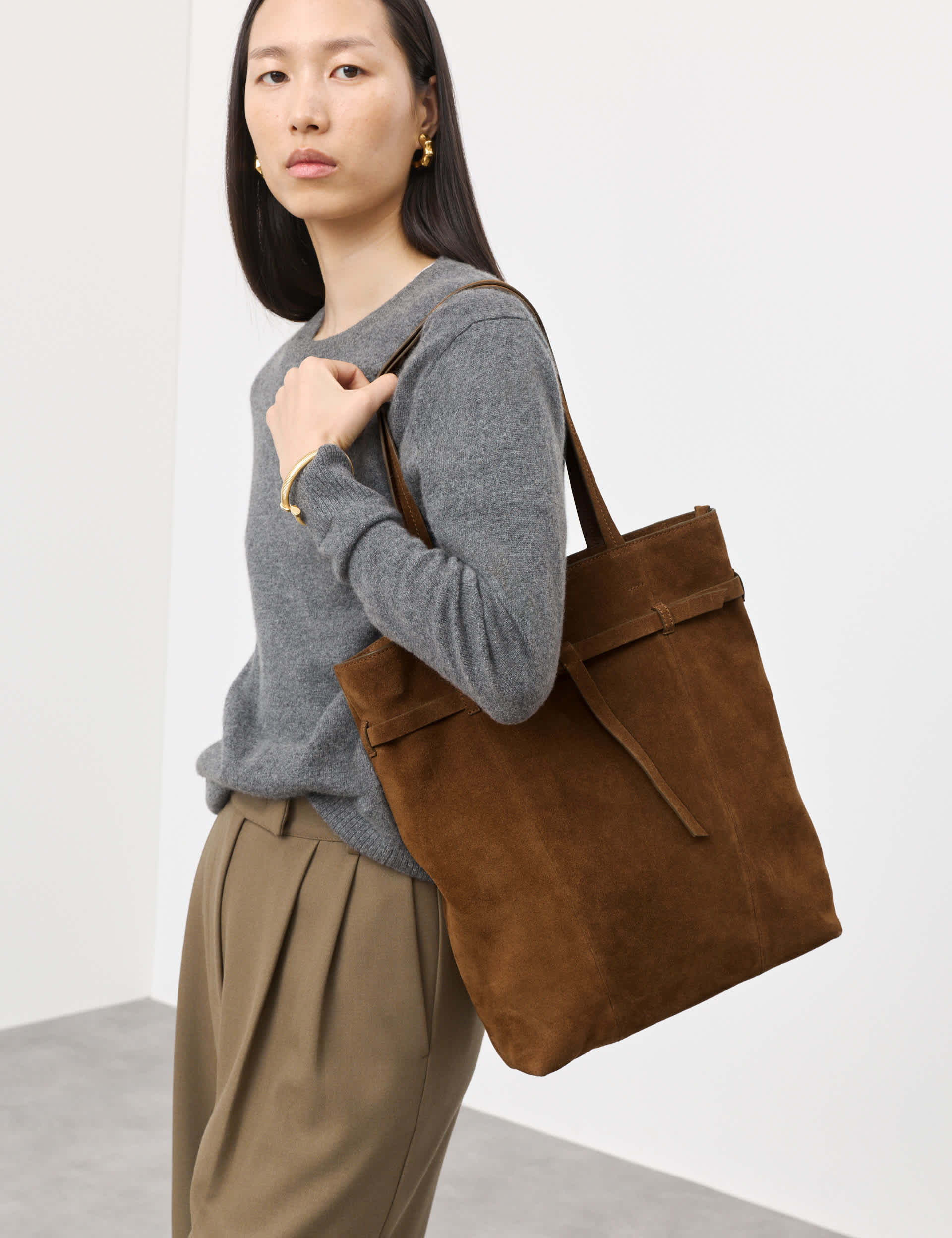 Autograph suede belted tote bag (British brand)