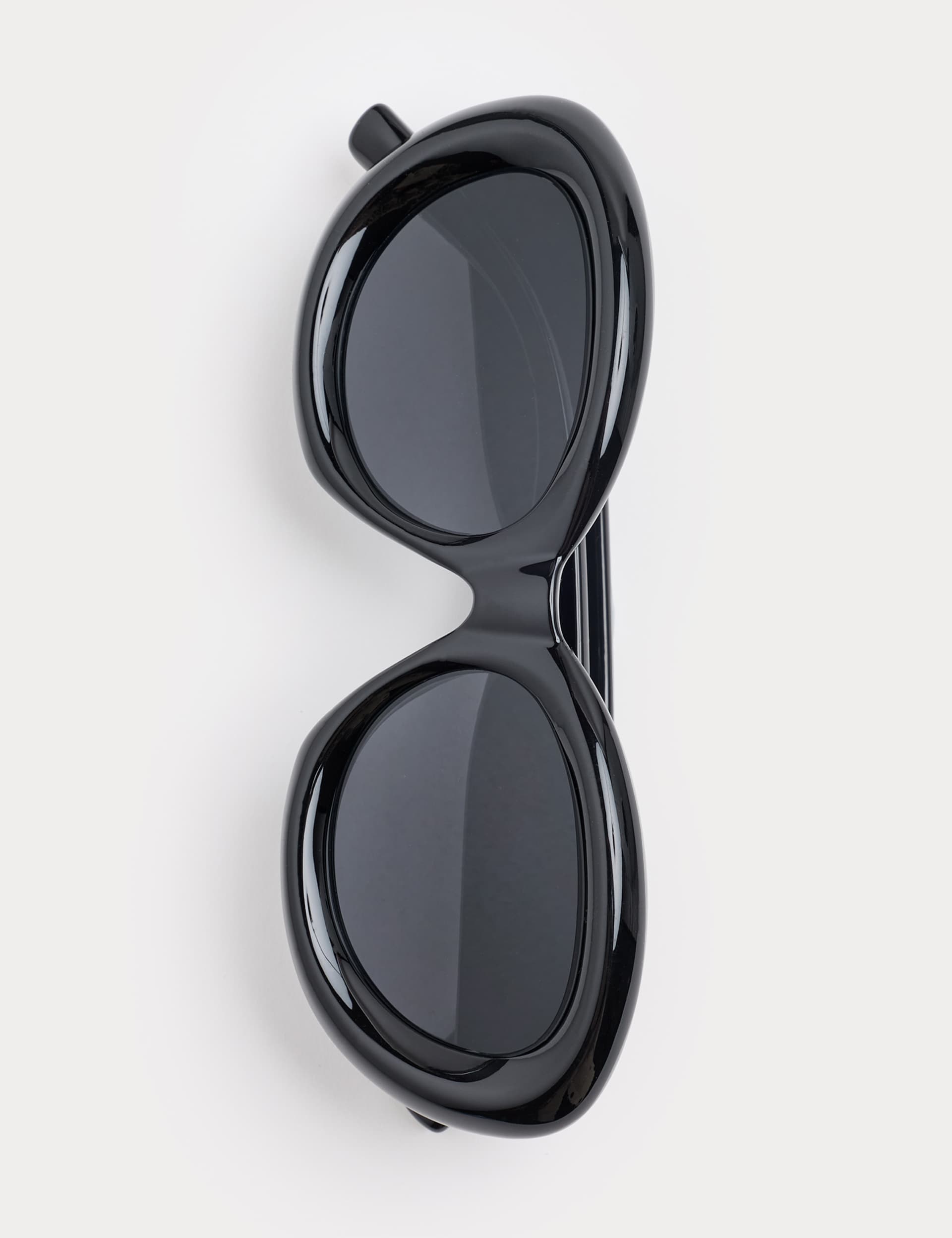 M&S Oval Chunky Sunglasses, UK version