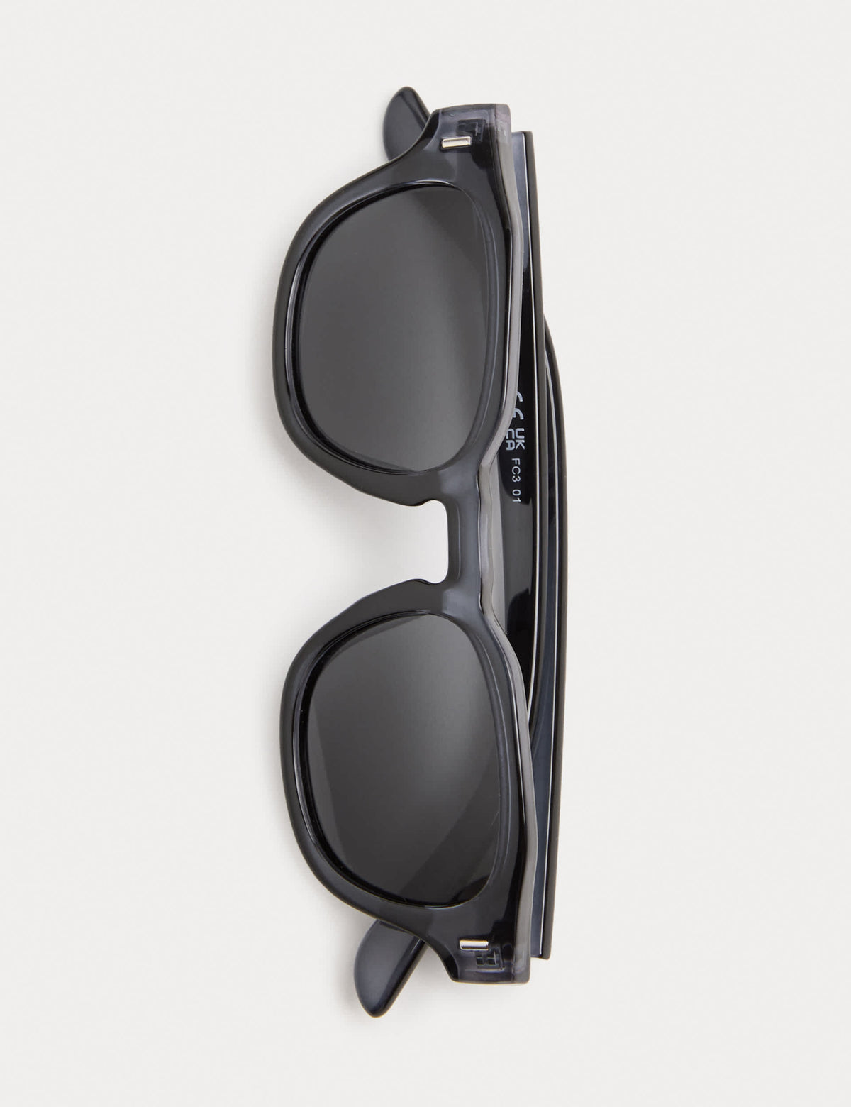 M&S chunky polarised sunglasses - British product