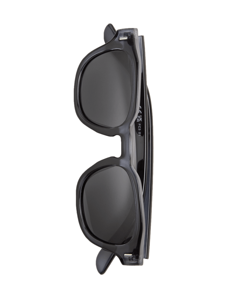 M&S chunky polarised sunglasses - British product