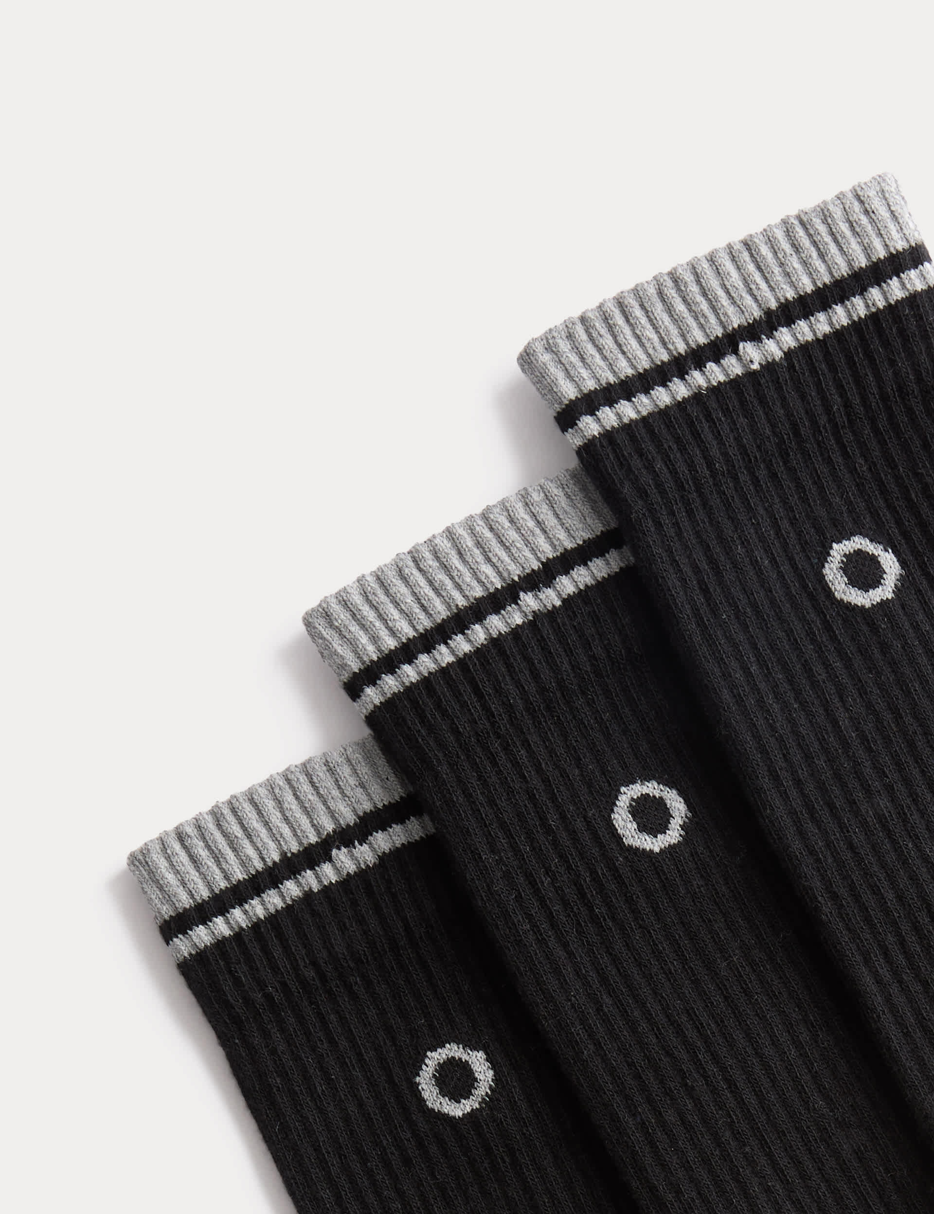 Goodmove cushioned reflective socks 3 pack - British product