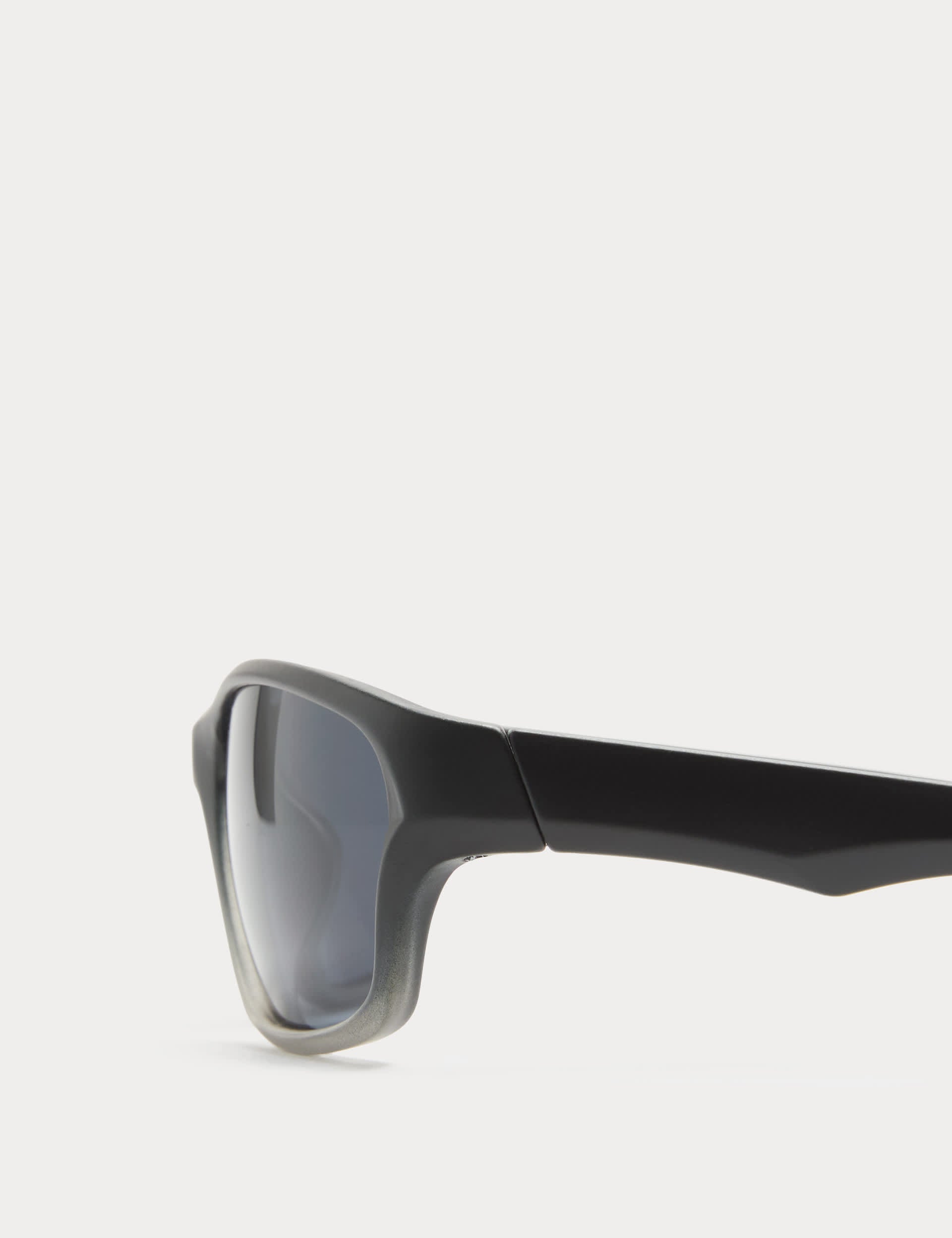 Kids sporty ombré sunglasses with UV Category 3 protection - British product