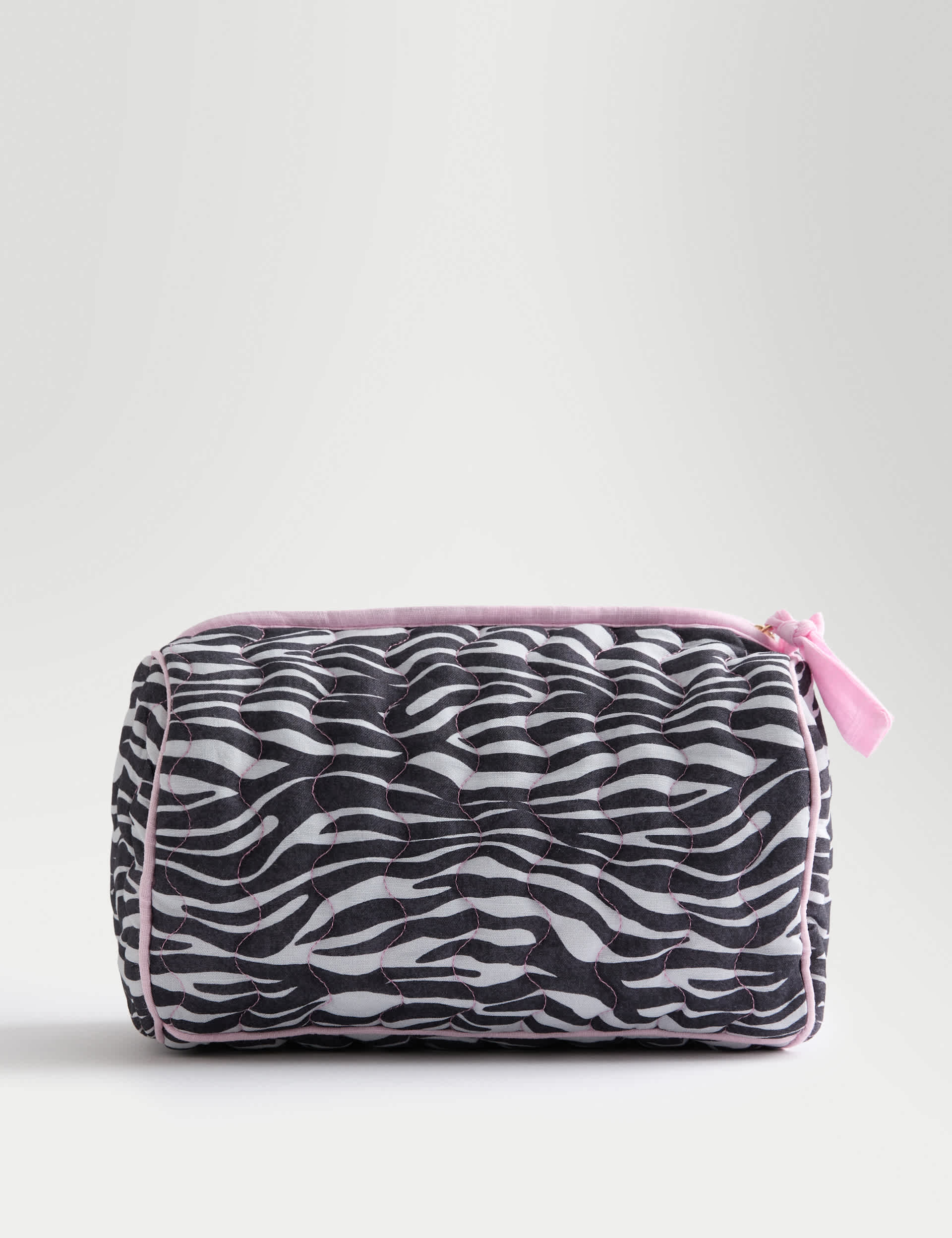 Large quilted toiletry bag with zebra print - British product
