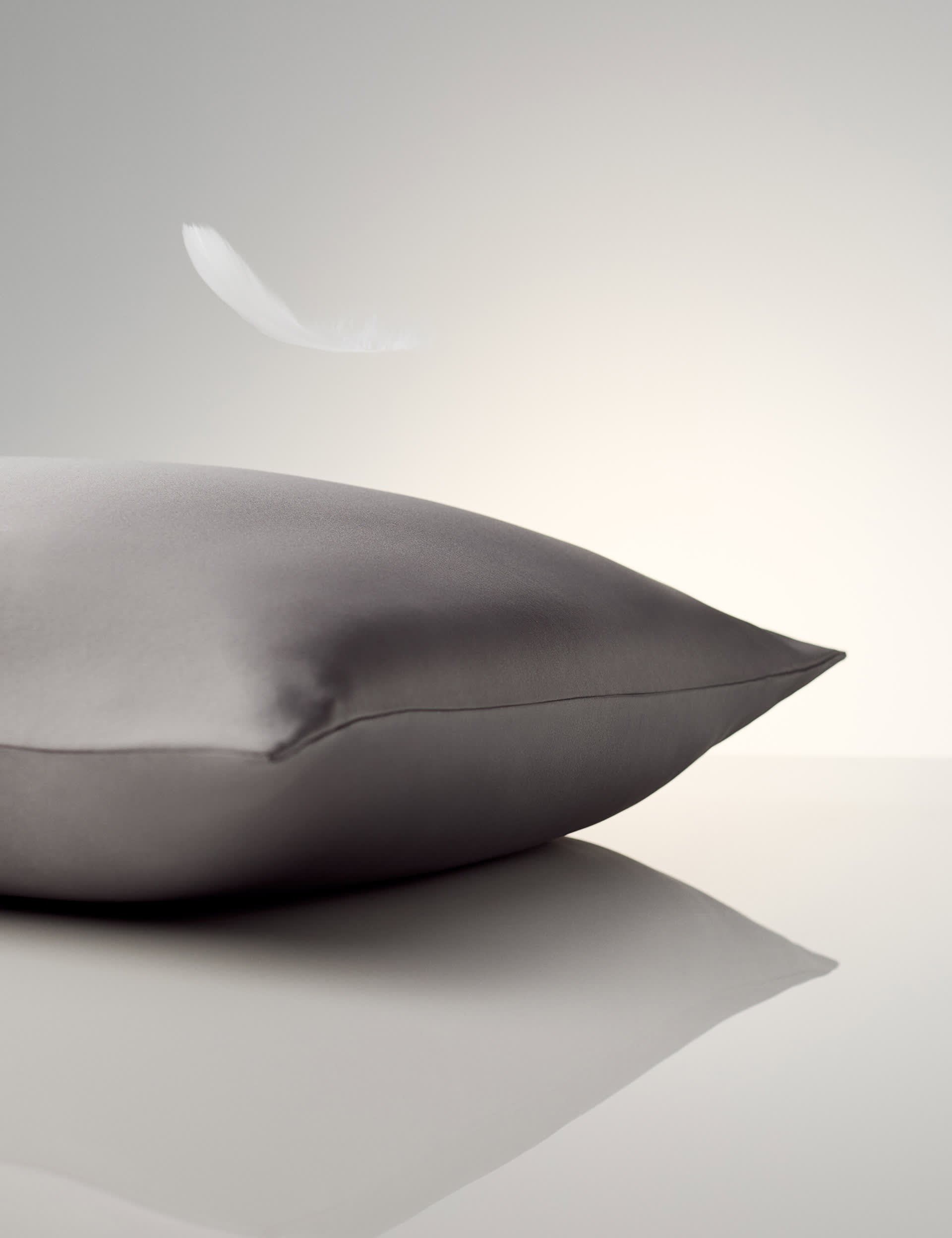 Pure mulberry silk pillowcase 76 x 48 cm, imported from the UK