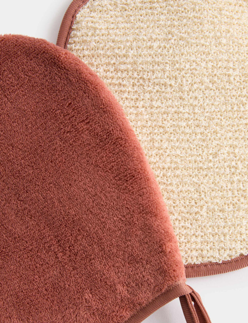 Bloom 2pk exfoliating mitts for body care (British brand)