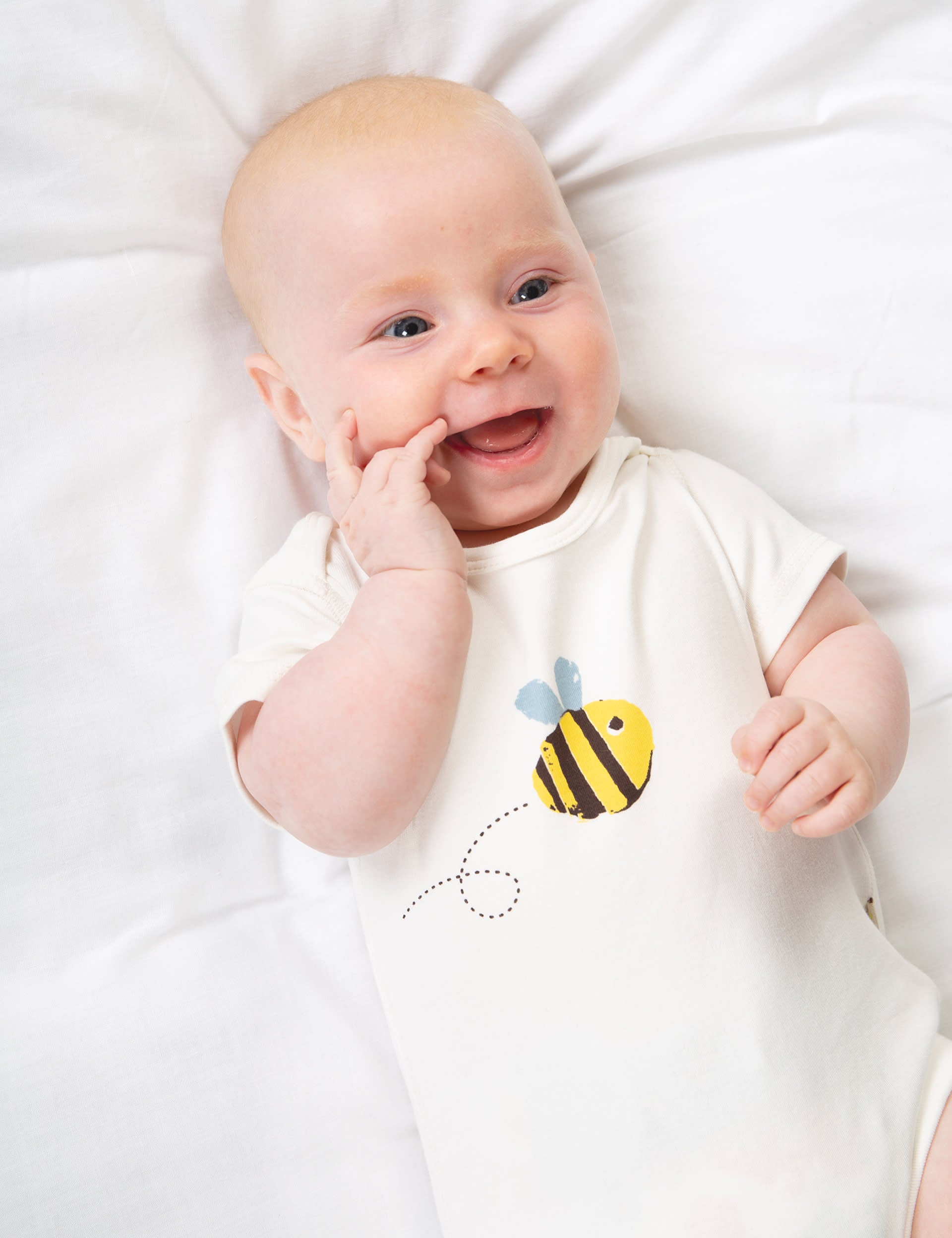 Baby cotton gift set 3-piece bee theme 7lbs-1yr - British product