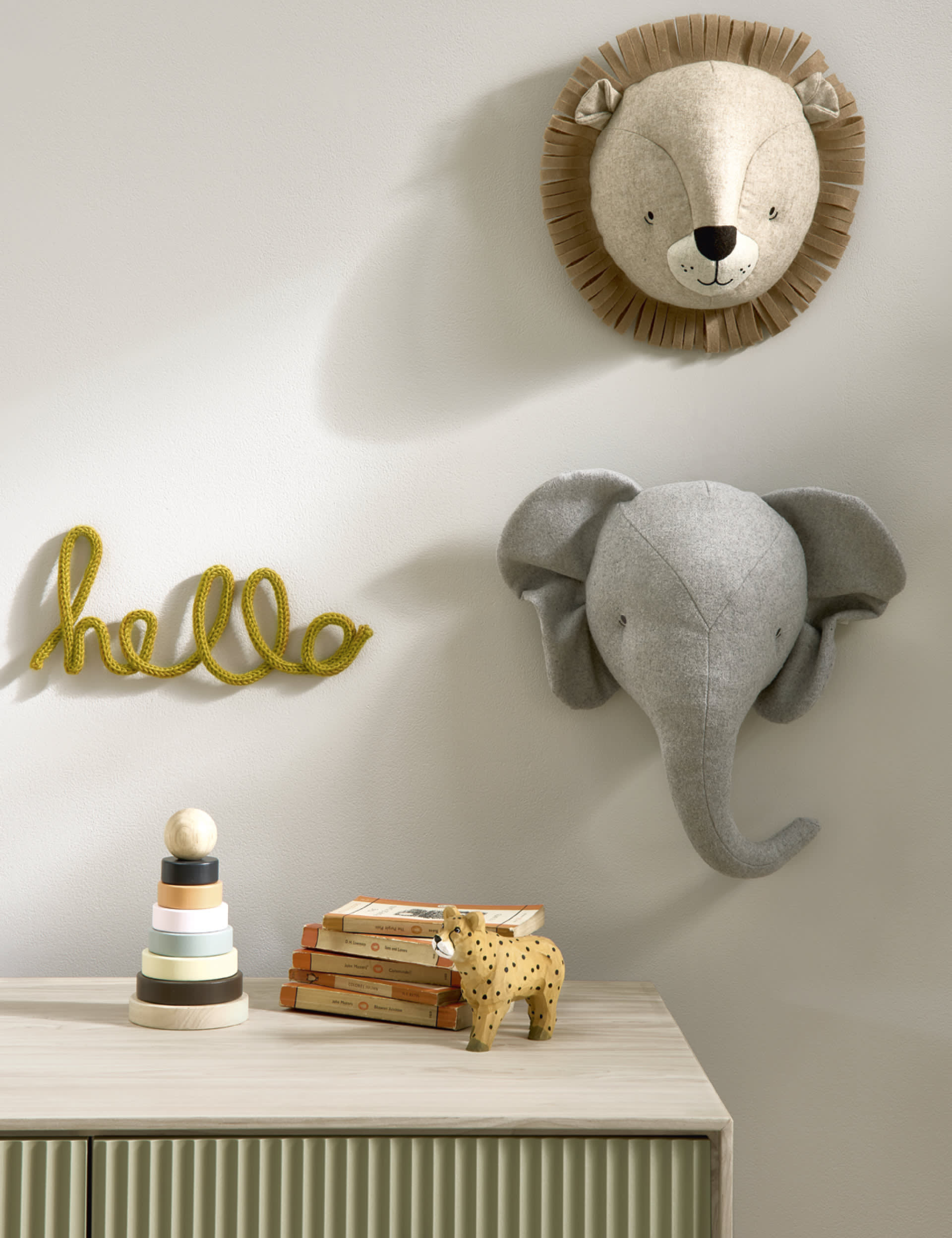 Mamas & Papas Born to be Wild lion wall head decoration, UK version