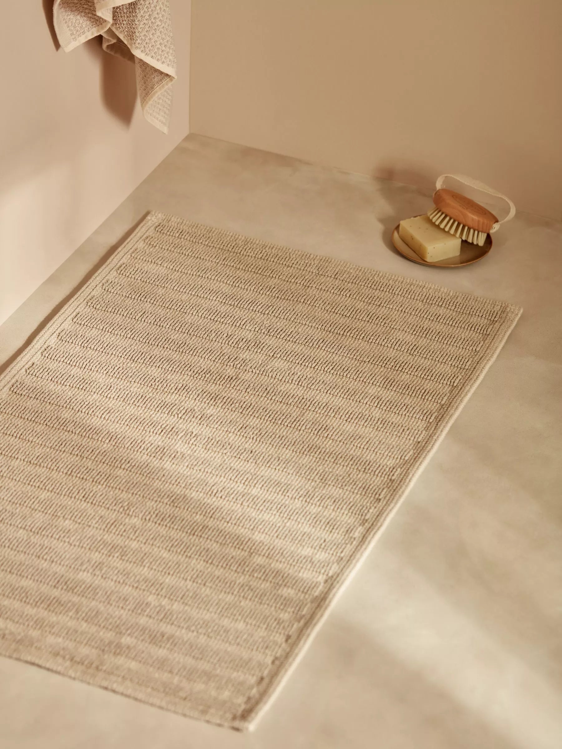 John Lewis linen blend stripe bath mat in natural, 50x80cm - British product