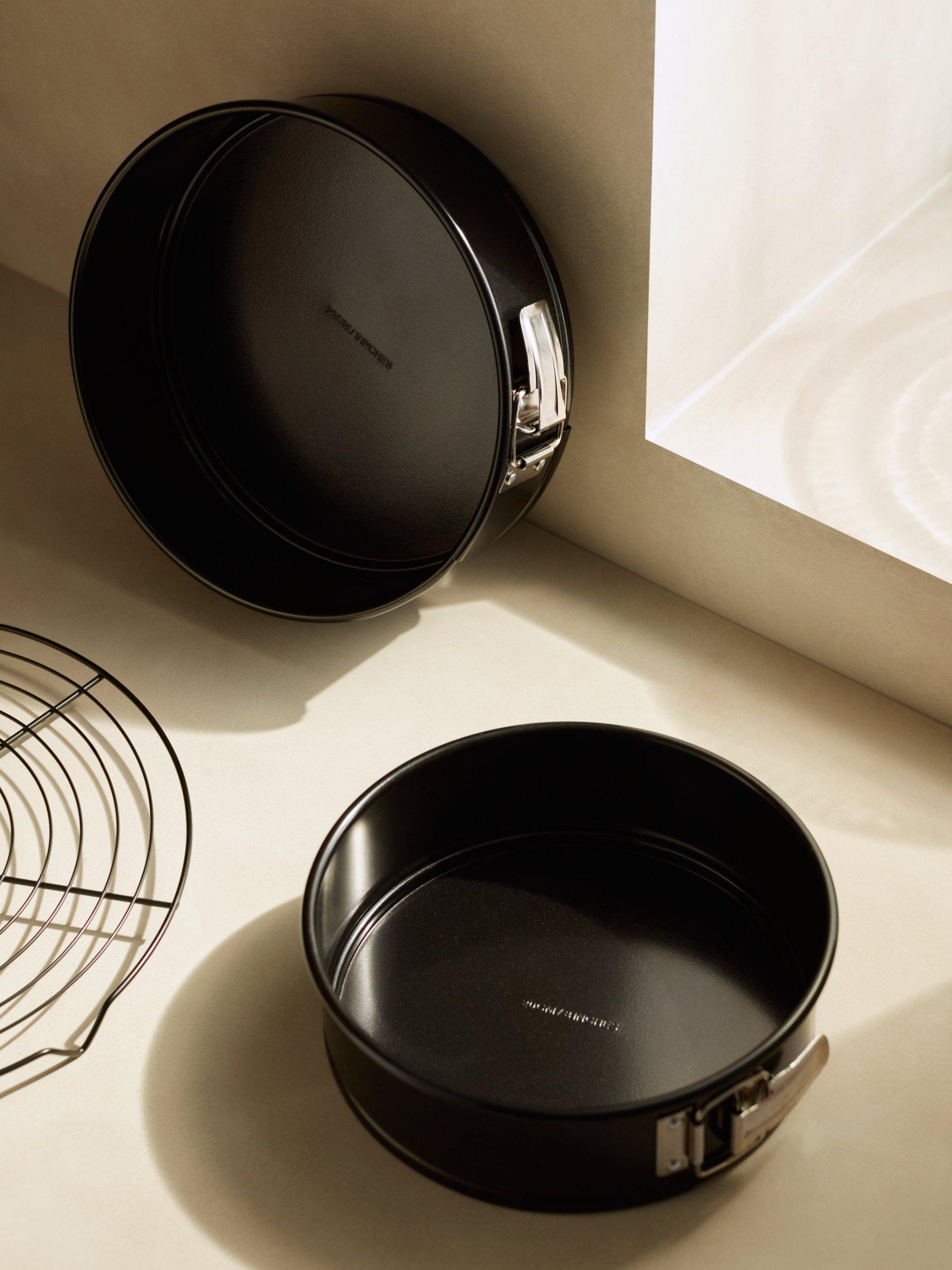John Lewis Professional Non-Stick Springform Cake Tin 20cm, UK version