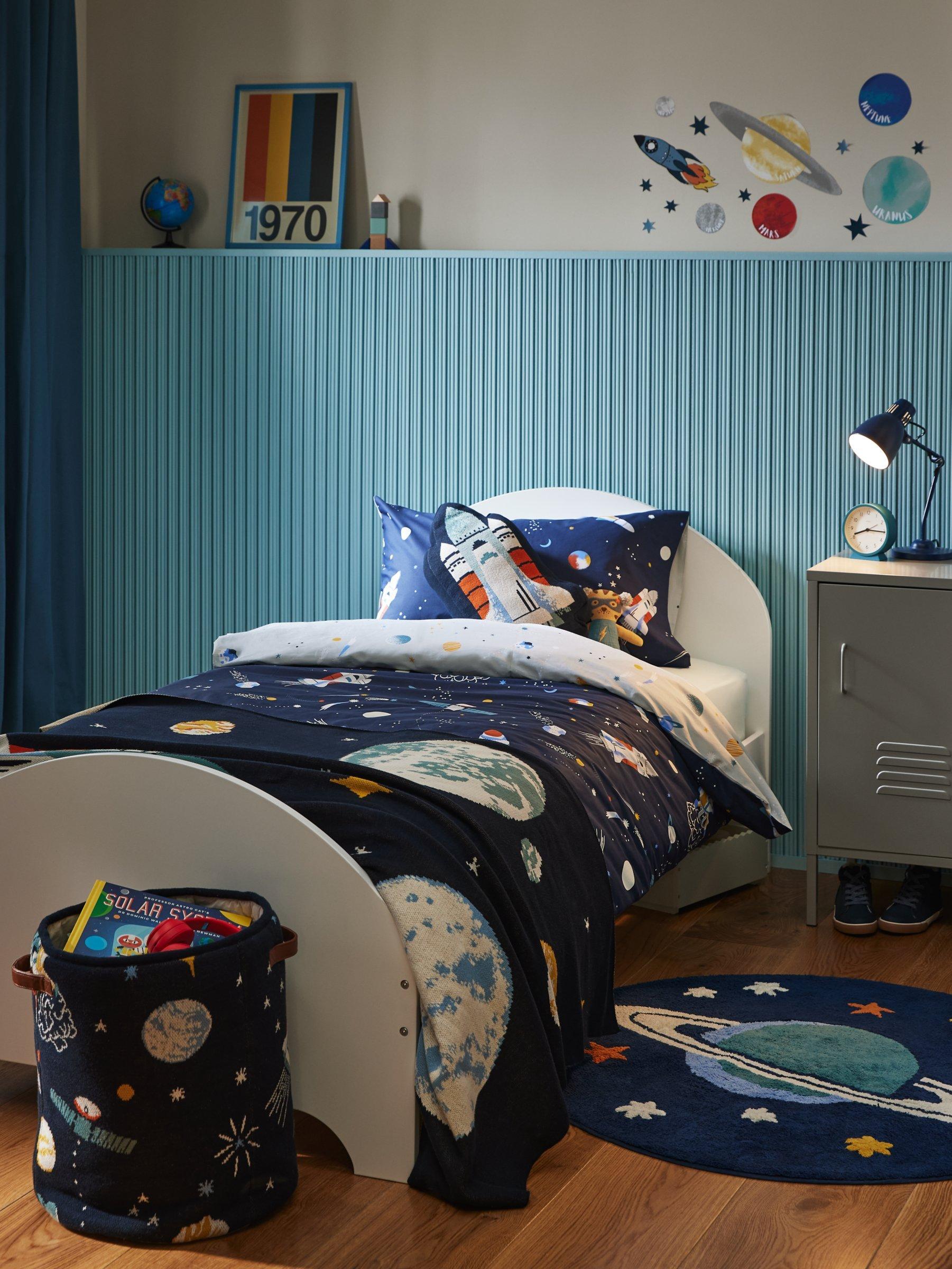 John Lewis outer space pure cotton throw, UK version