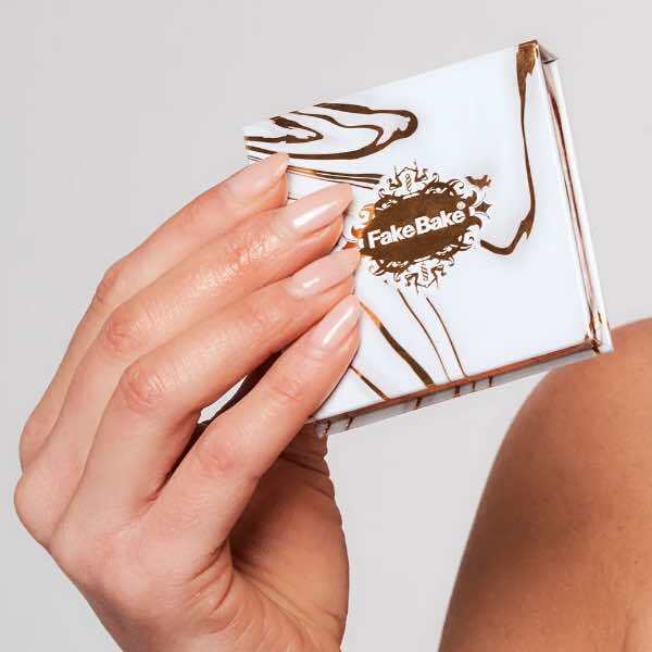 Fake Bake Bronzy Babe Bronzing Compact 8g