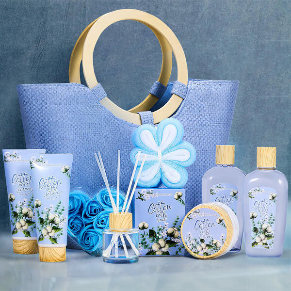 Livingandhome Cotton Scent Spa Relaxing Gift Bags Sets