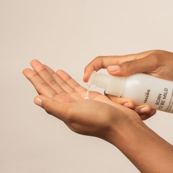 Resibo BORN TO BE MILD Soothing prebiotic cleanser 150ml