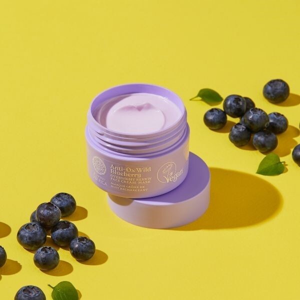 Natura Siberica 50ml Overnight Renewing Face Cream Blueberry
