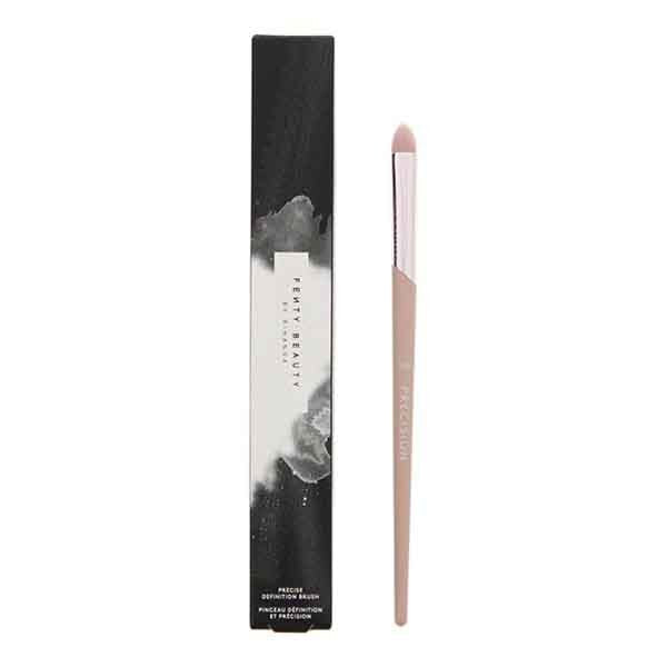 Precise Definition Eyeshadow Brush with Tapered Synthetic Bristles