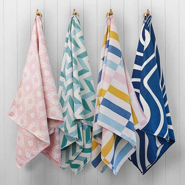 Dock & Bay XL Quick Dry Bath Towel - Tide Break Navy