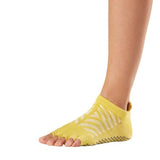 Toesox Womens Getaway Half Toe Socks (S)