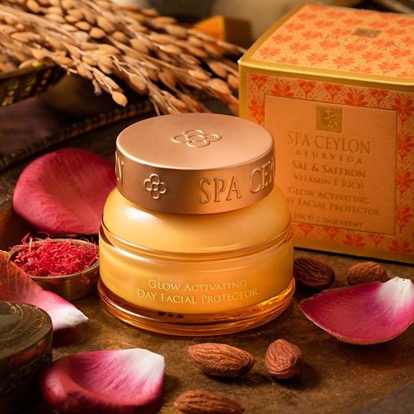 SPA CEYLON Sal & Saffron Glow Activating Day Facial Protector 50g