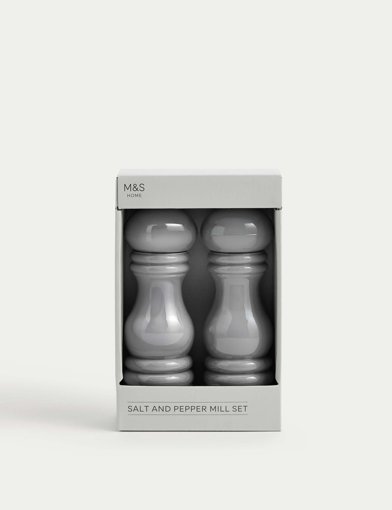 Salt and pepper mill set (British brand)