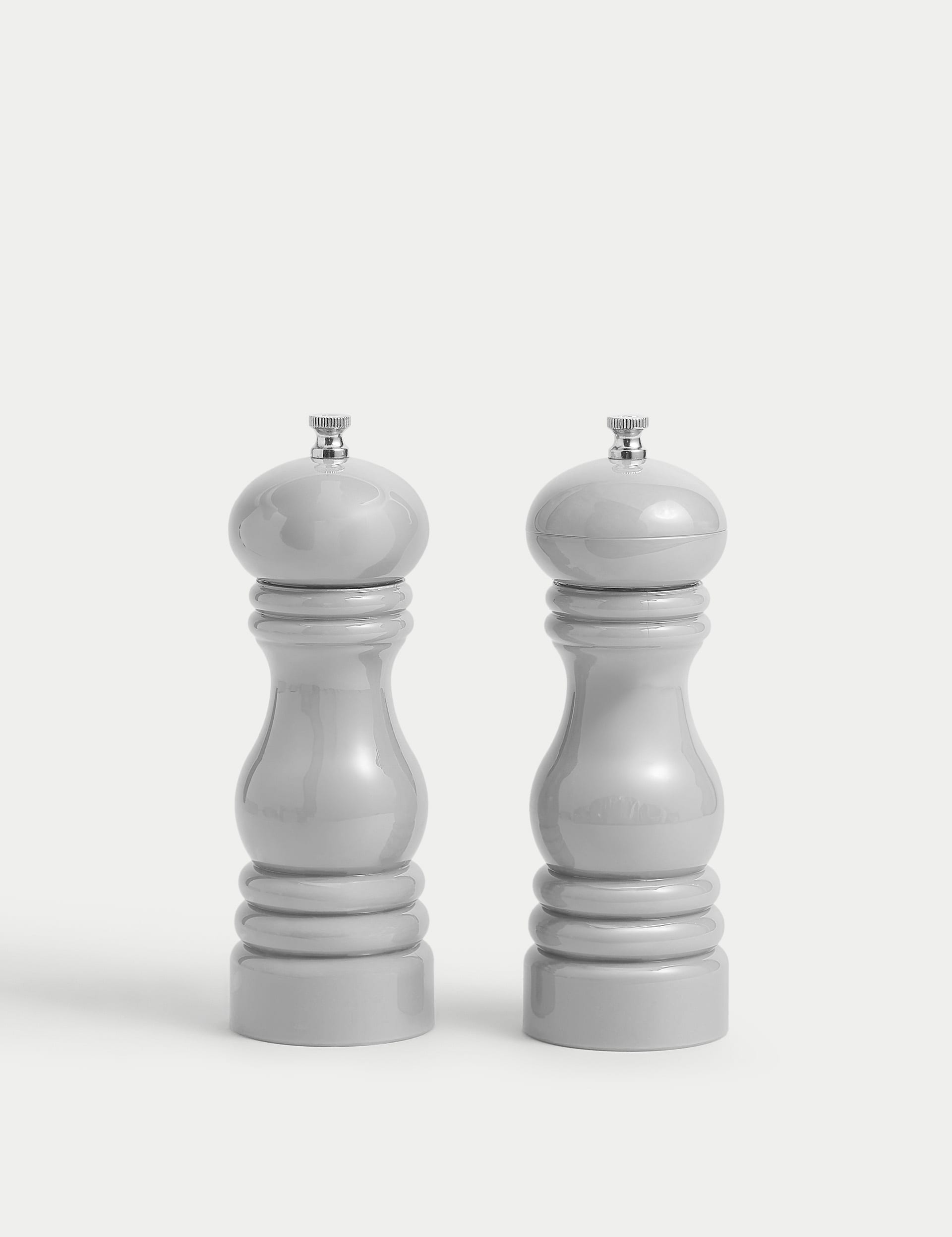 Salt and pepper mill set (British brand)