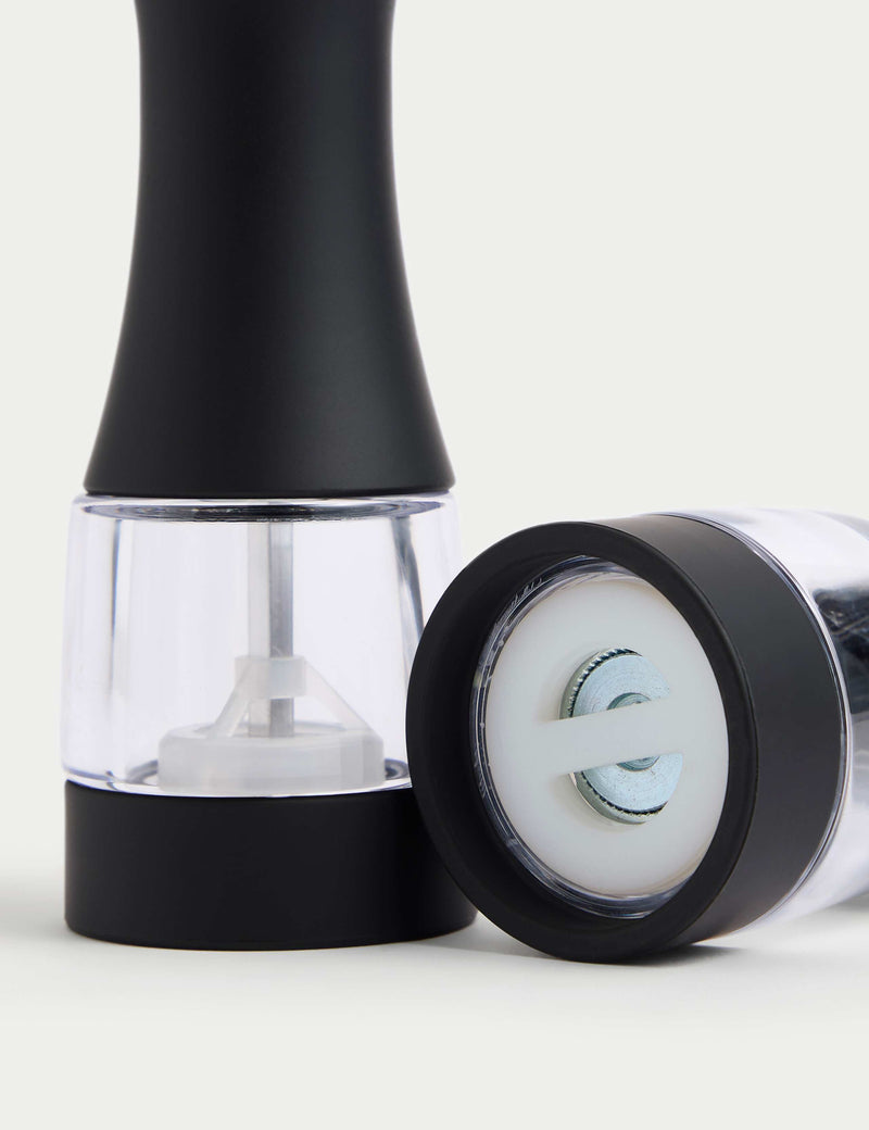 Salt and pepper mills two-piece set (British brand)
