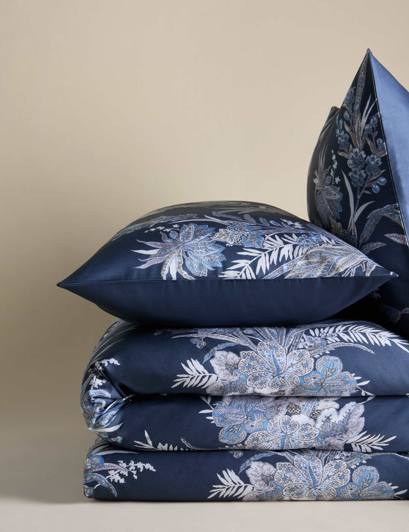 Sateen vintage floral bedding set (British brand)