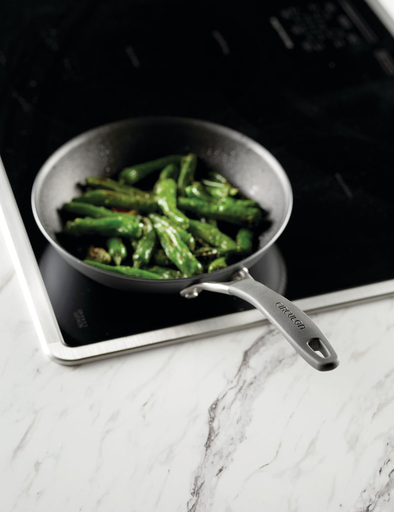 Circulon Scratch Defence non-stick frying pan 21cm, imported from the UK
