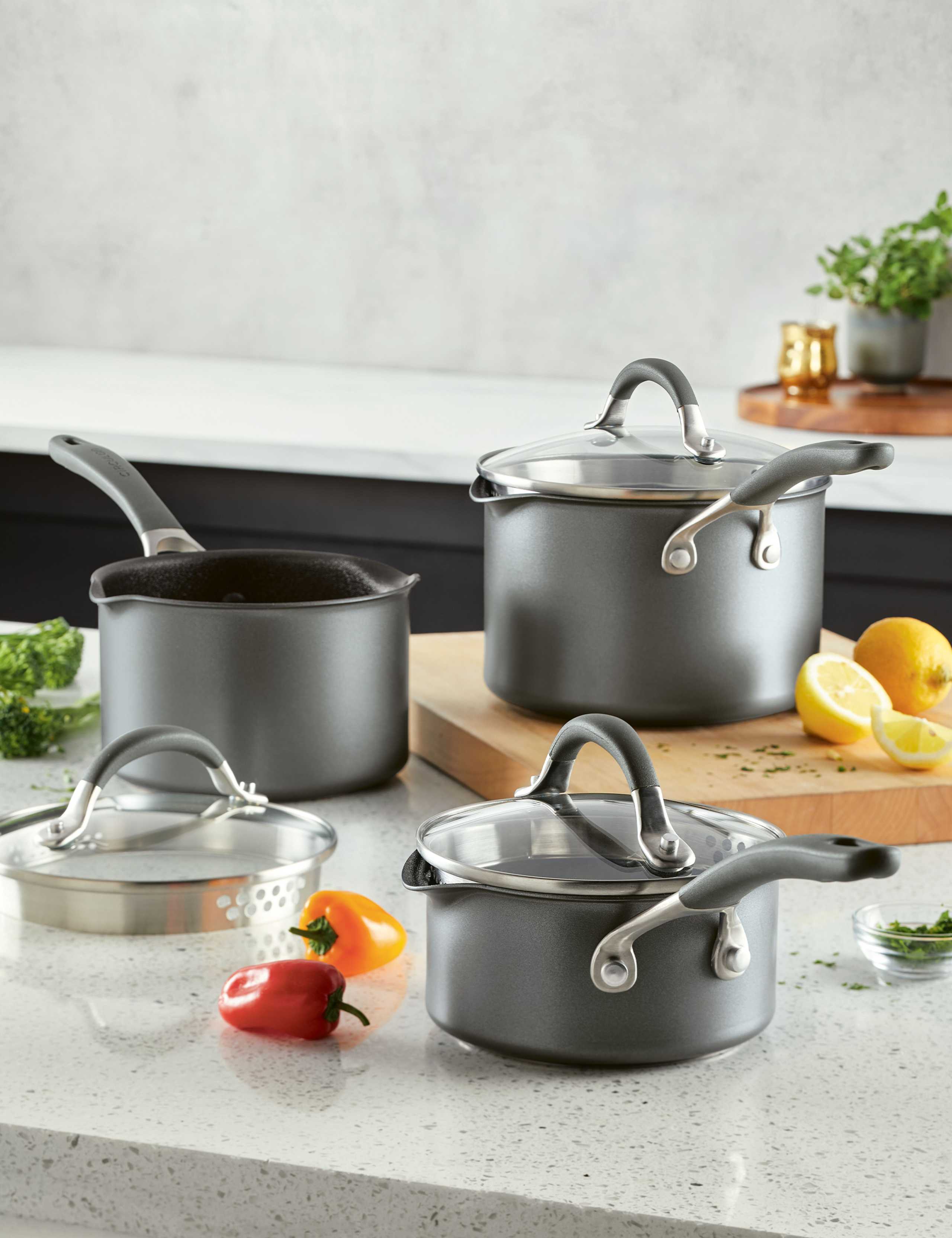 Scratch Defense non-stick saucepan set 3-piece - British product