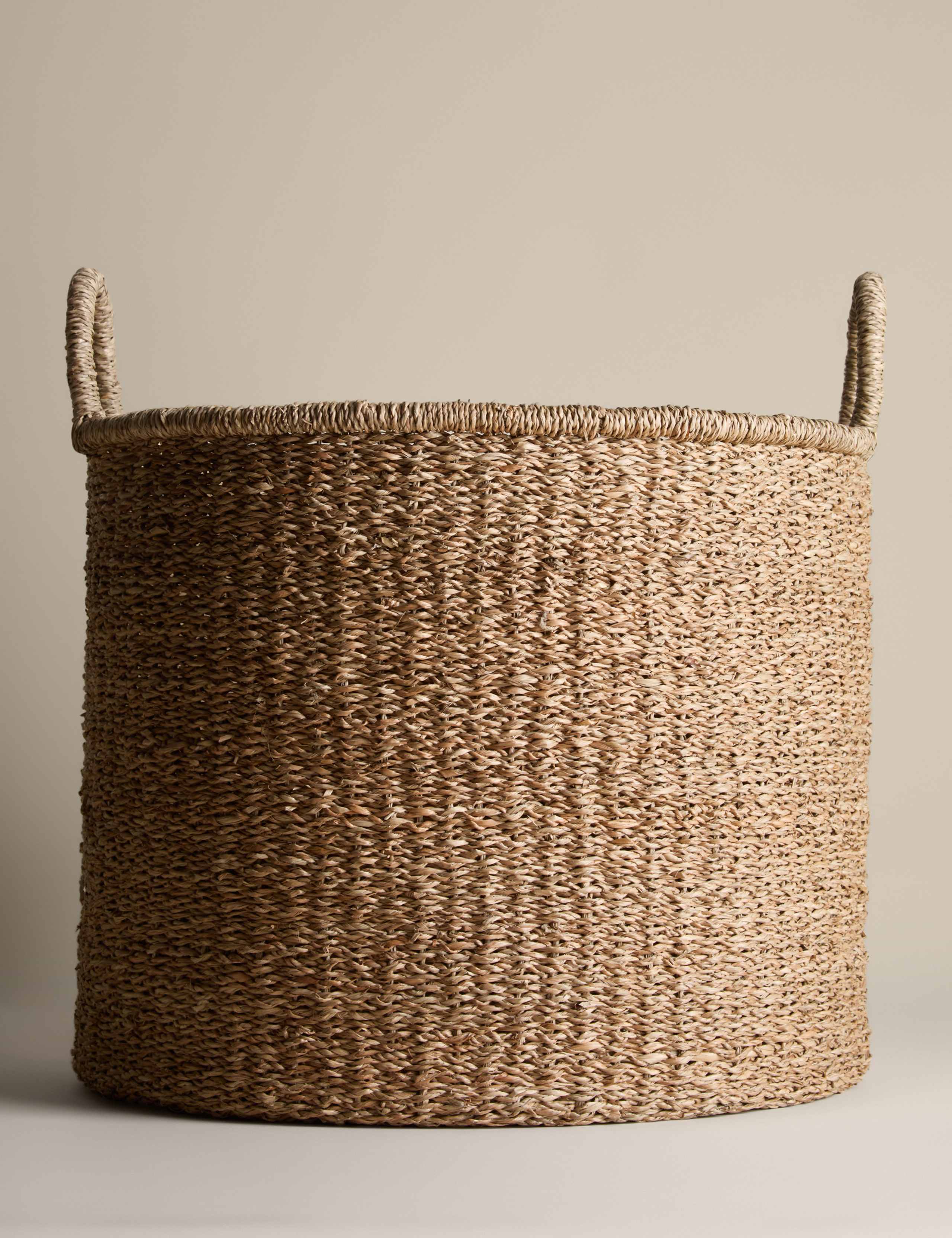 Seagrass large round storage basket, imported from the UK