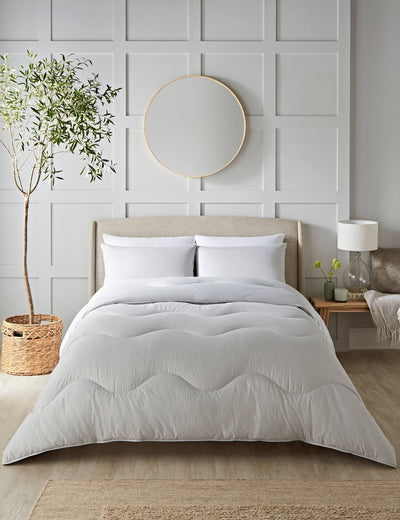 طقم لحاف غطاء غير قابل للفصل من Night Lark Seersucker 4.5 توج من M&S - اشترِ عبر الإنترنت من McGrocer