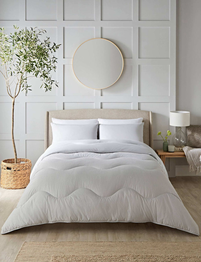 Night Lark seersucker 4.5 tog coverless duvet set (British brand)