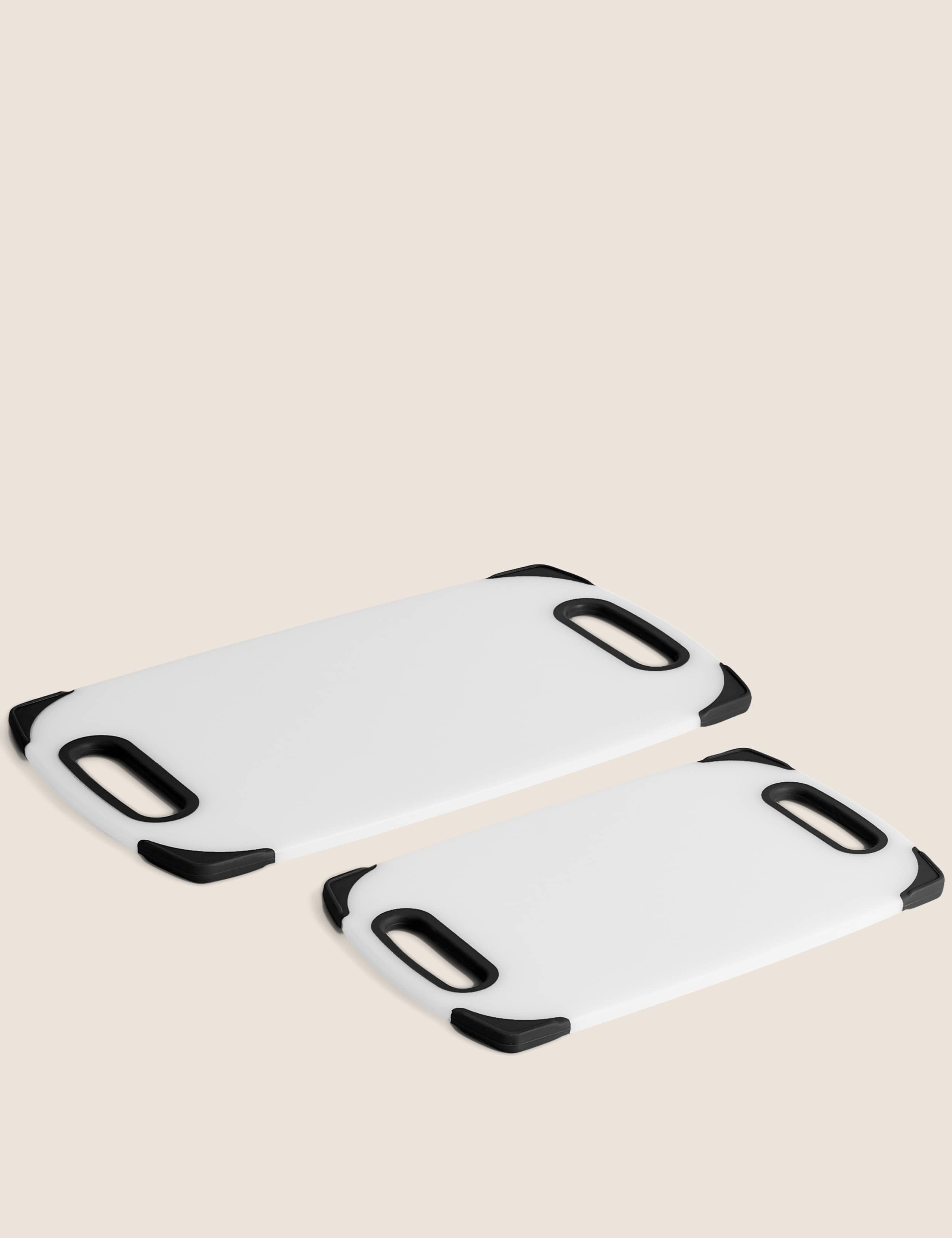 Set of 2 plastic chopping boards (British brand)
