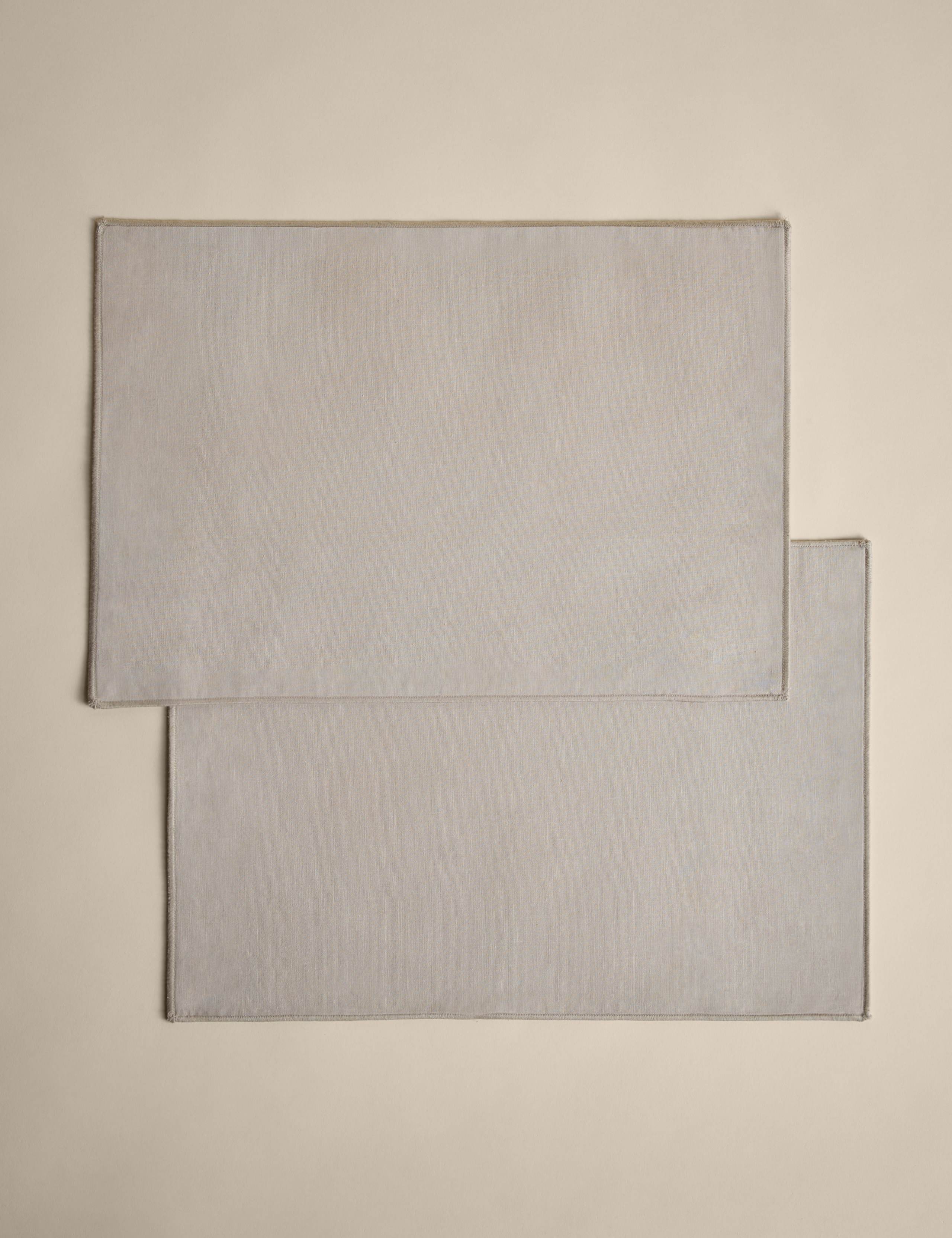 Cotton linen embroidered edge placemats set of 2, UK version