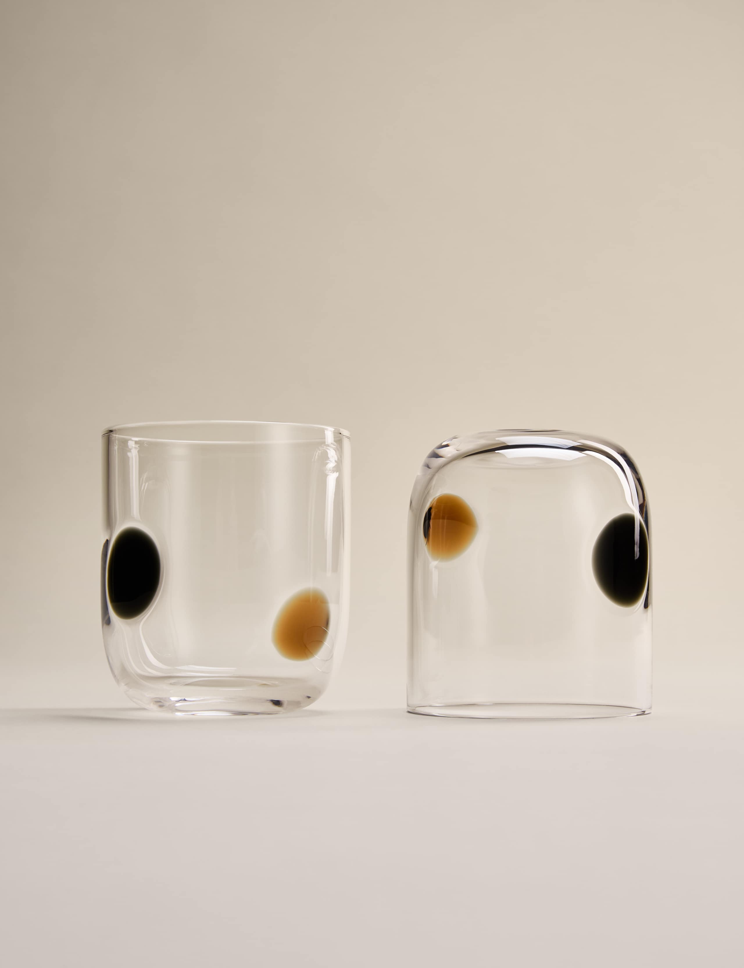 Set of two dot tumblers (British brand)